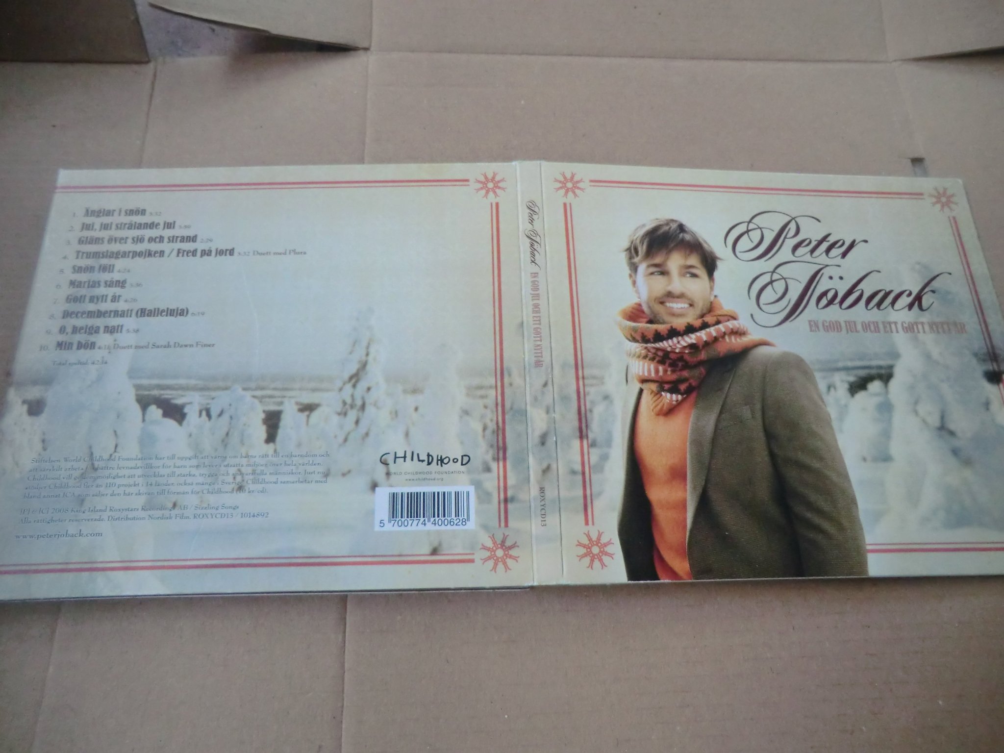 Se produkter som liknar peter jöback CD en god jul oc.. på Tradera