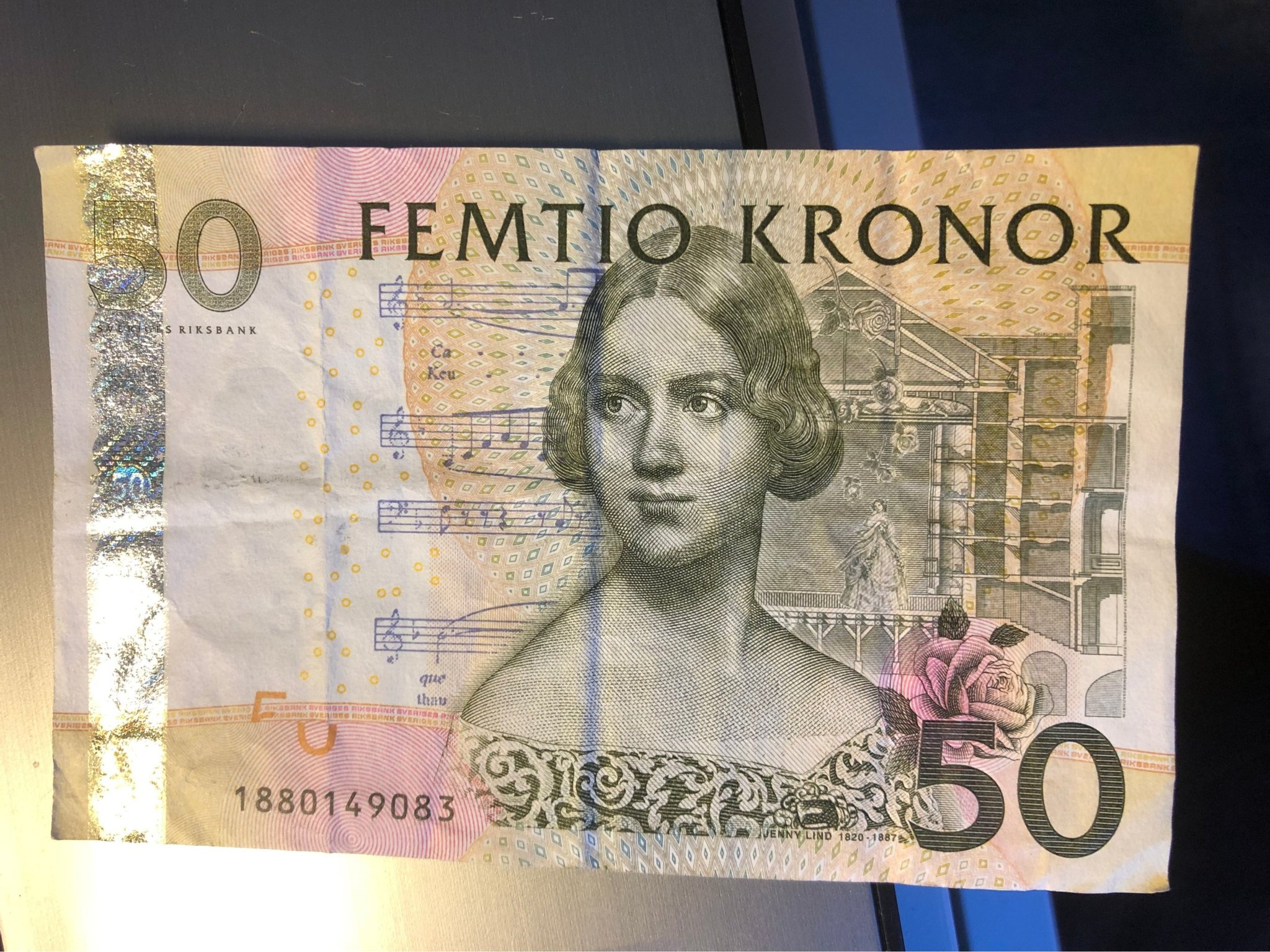 se-produkter-som-liknar-50-kronors-sedel-p-tradera-560022954