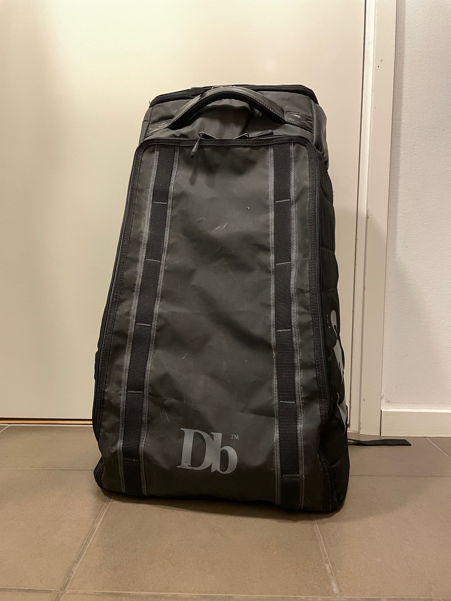 Se produkter som liknar Db Douchebags Douchebag ryggs.. på Tradera