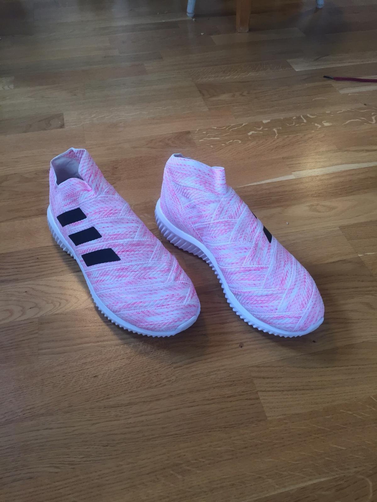 adidas sock boots sneakers (395103286) ᐈ Köp på Tradera