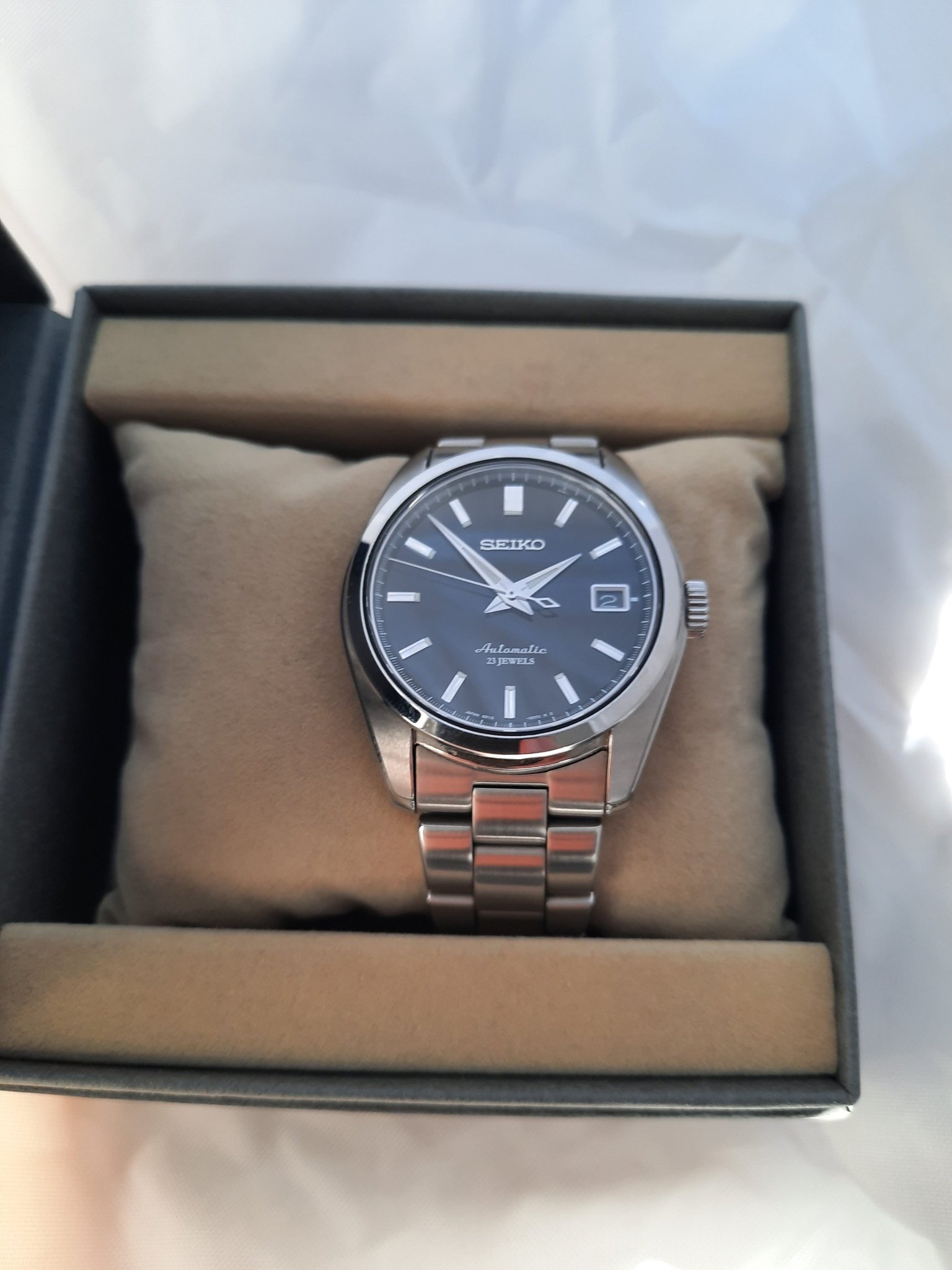 seiko automatic 23 jewels 10 bar