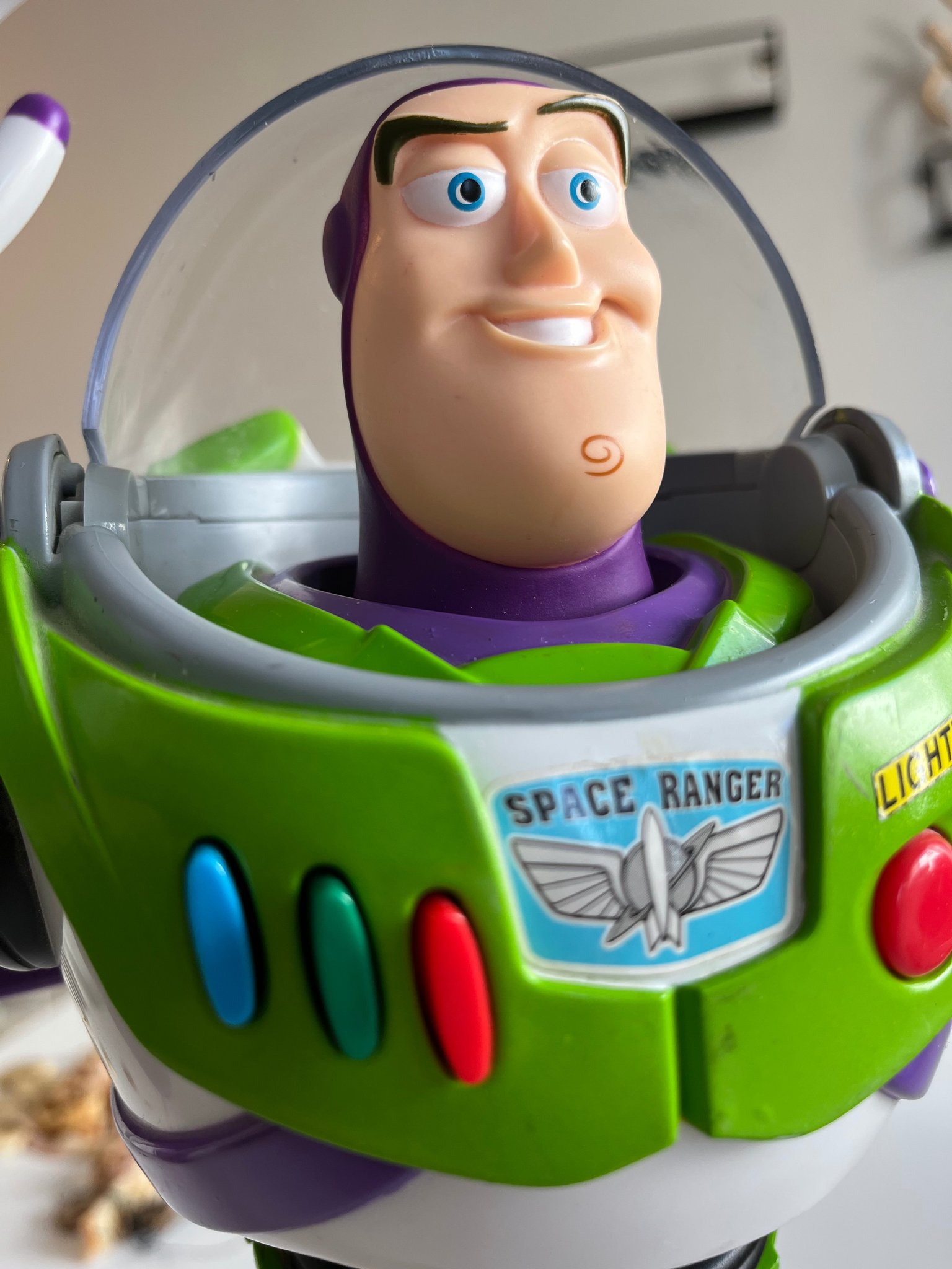 Toy Story Buzz Lightyear 30cm Köp på Tradera (595408939)