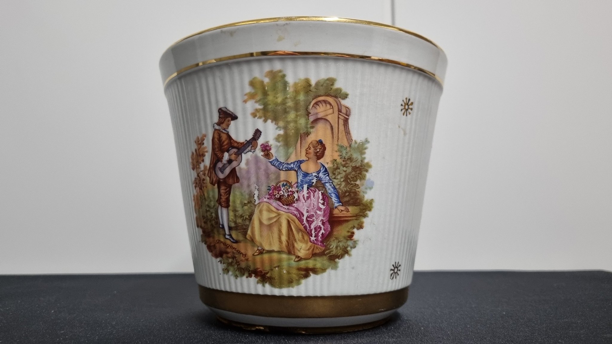 Upsala Ekeby Gefle blomkruka 1049/53 Köp på Tradera (590661161)