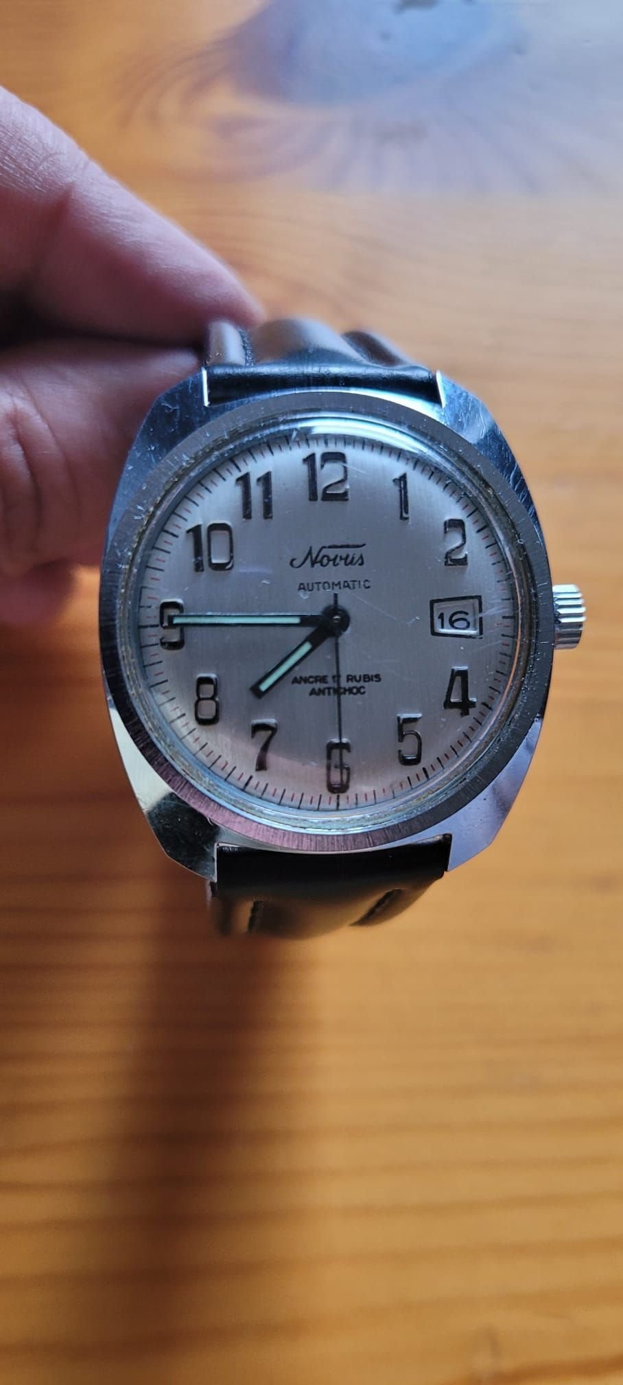 Novus Automatic Herrklocka med Datumvisning