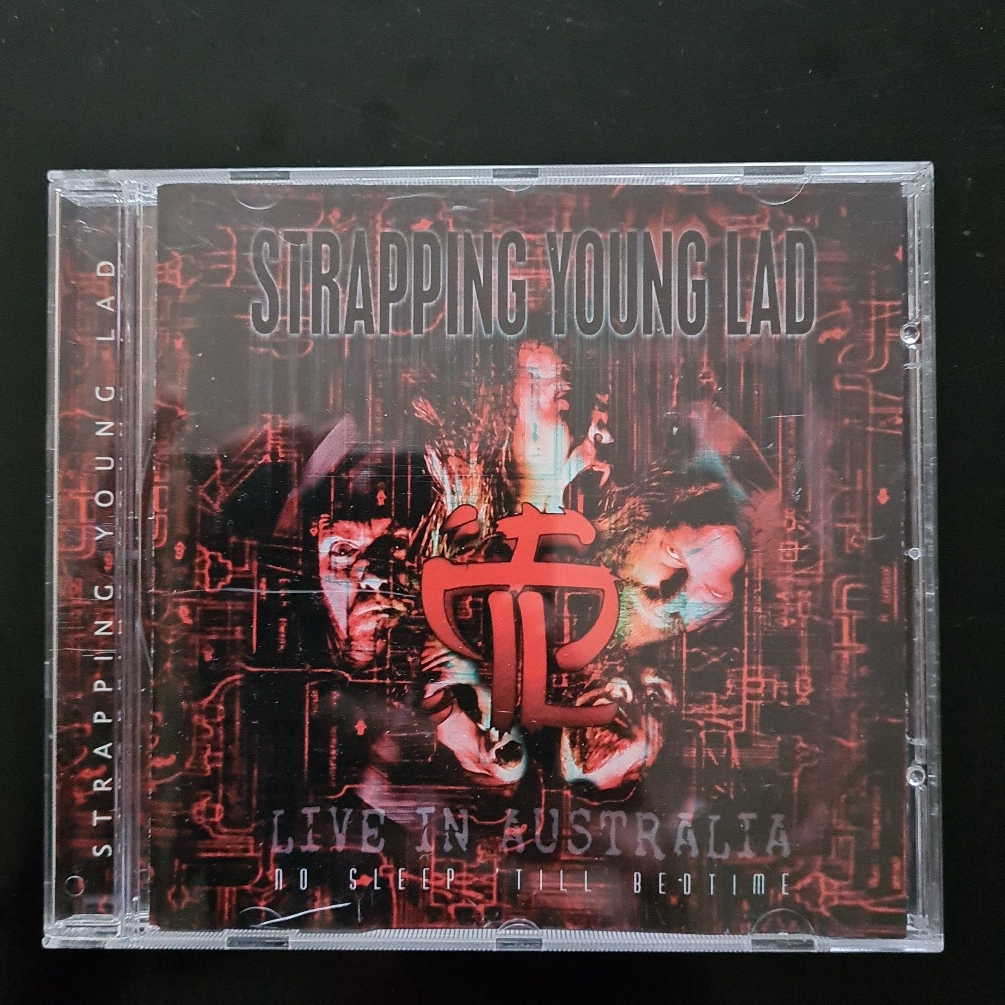 Strapping Young Lad Live In Australia CD Köp på Tradera (609921121)