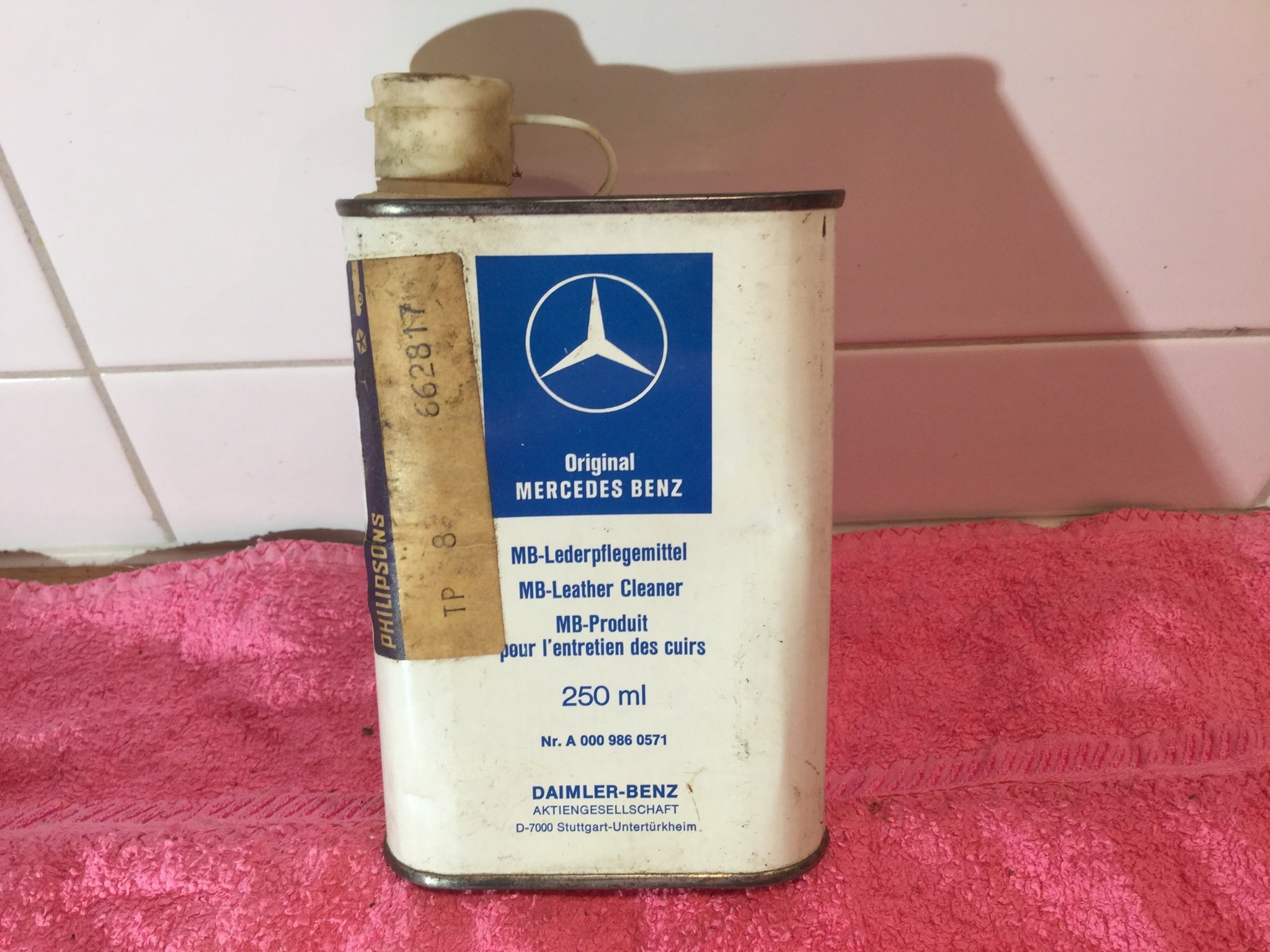 MERCEDES BENZ ORIGINAL MBLEATHER CLEANER BURK .. (387703667) ᐈ Köp på