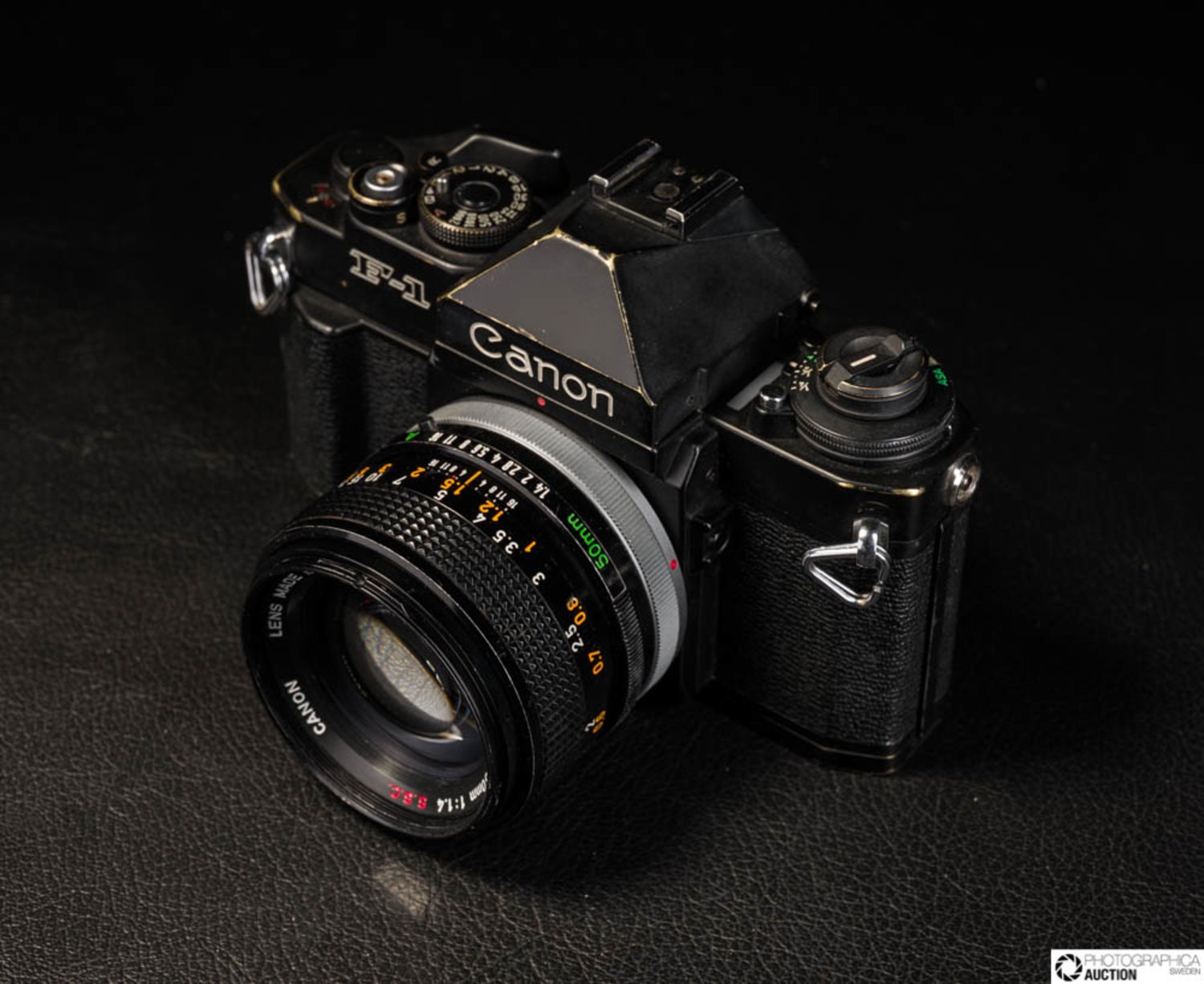 Canon F1 New FNsö.. (353738099) ᐈ Photographica_Auction_Sweden på Tradera