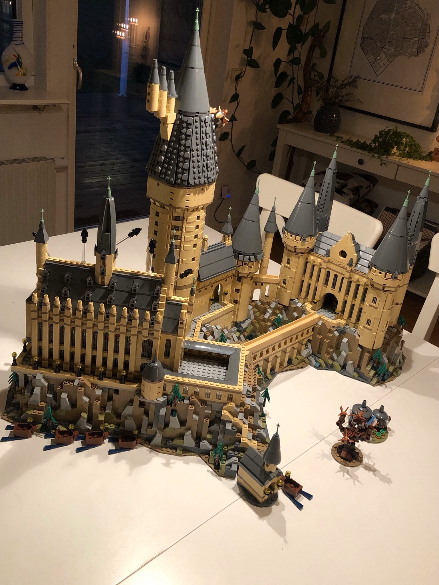Lego Harry Potter Hogwarts Castle Videos