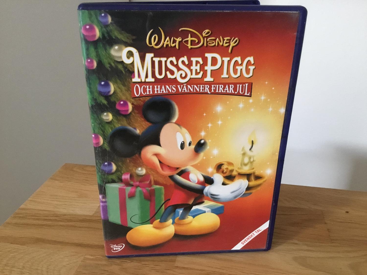 MUSSE PIGG OCH HANS VÄNNER FIRAR JUL DVD Köp på Tradera (567722377)