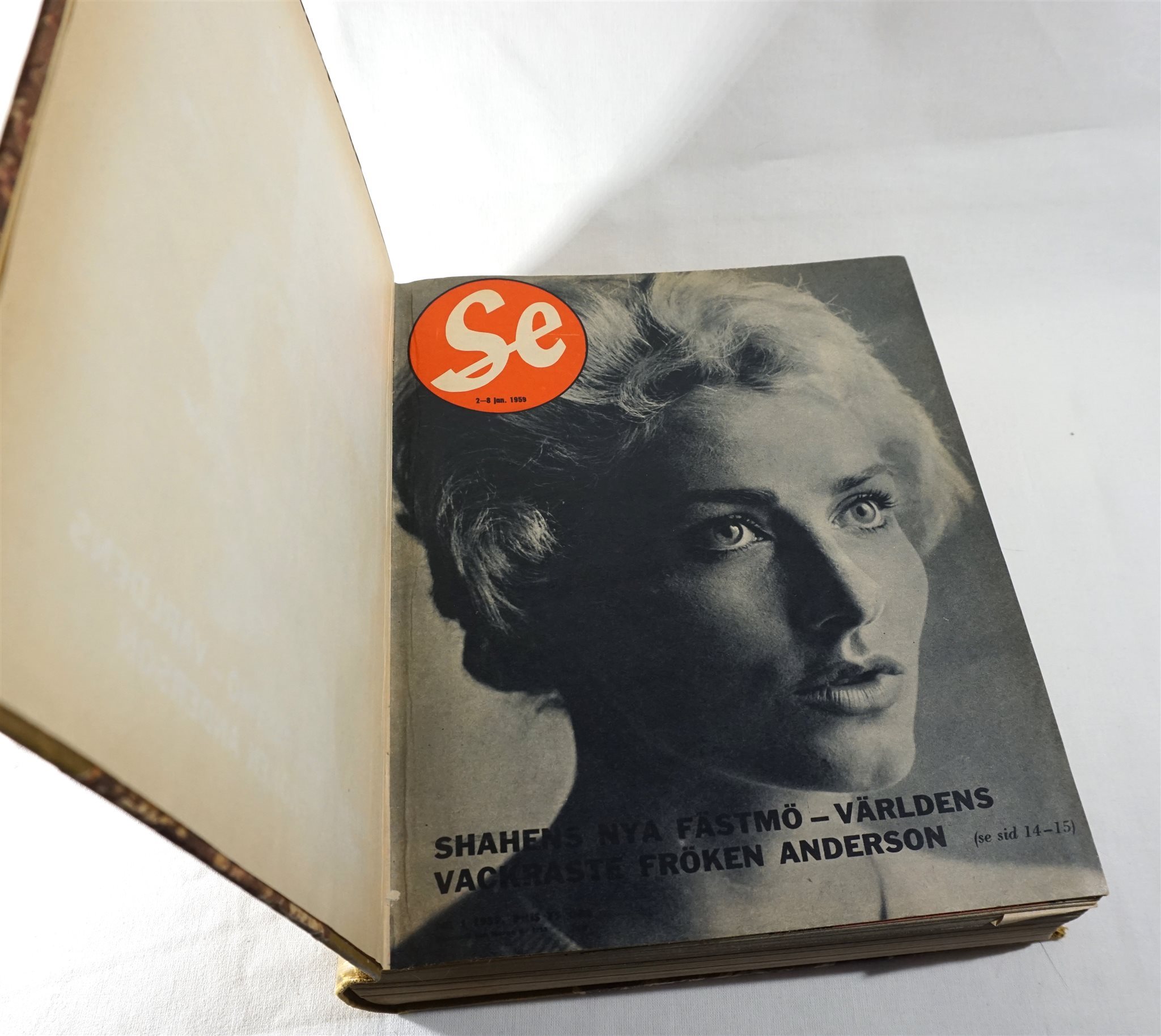 Tidningen SE Inbunden bok bok bok år 1959 1 (av 2) Ingo, Ingrid Bergman osv be7384 Tidningen SE Inbunden bok bok bok år 1959 1 (av 2) Ingo, Ingrid Bergman osv be7384