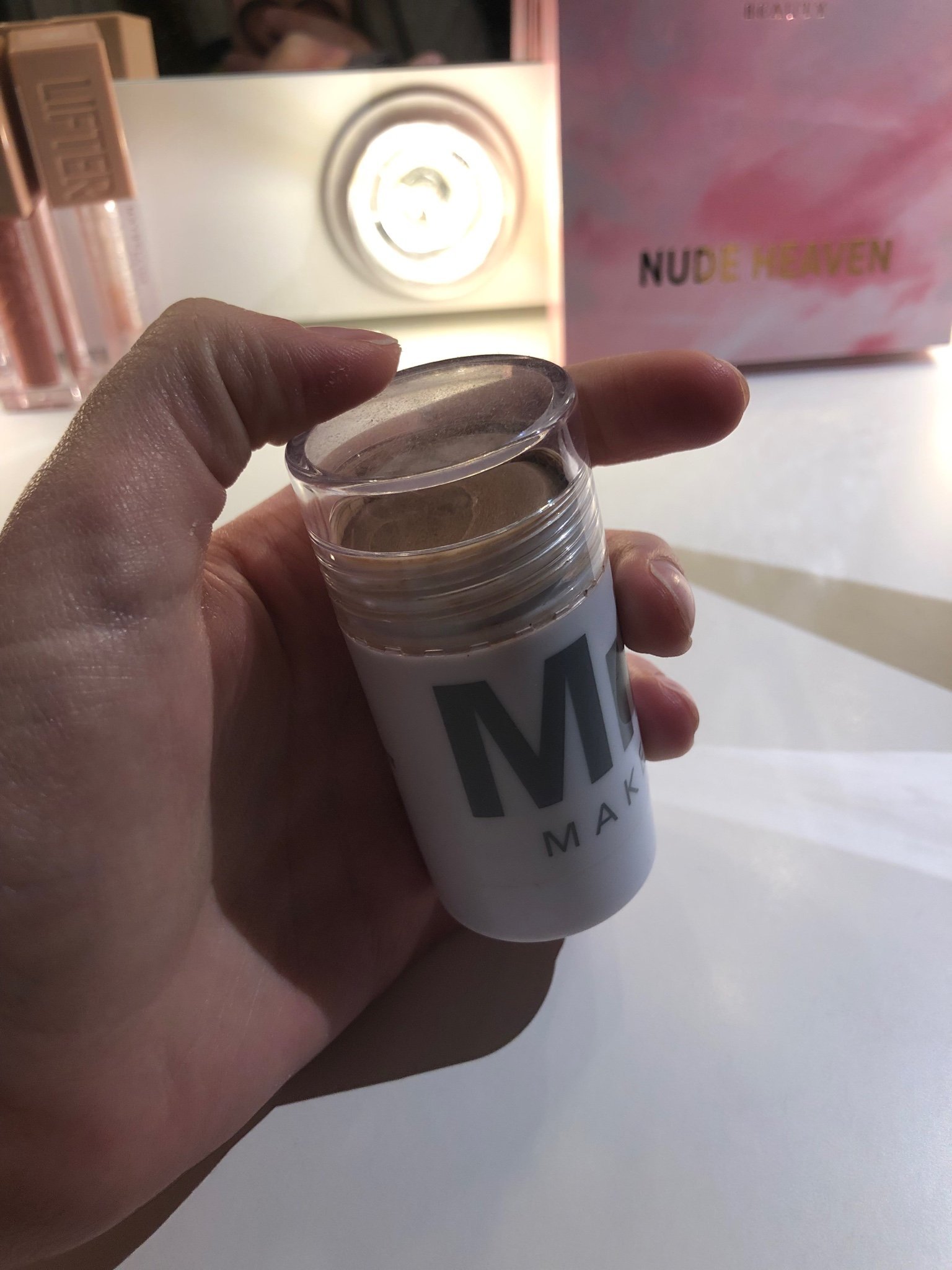 Jumbo milk bronzer stick Köp på Tradera (590139838)