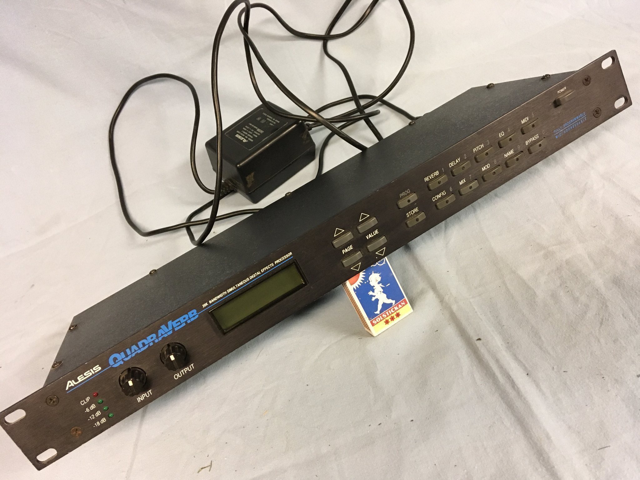 Alesis QuadraVerb (407488671) ᐈ Köp på Tradera