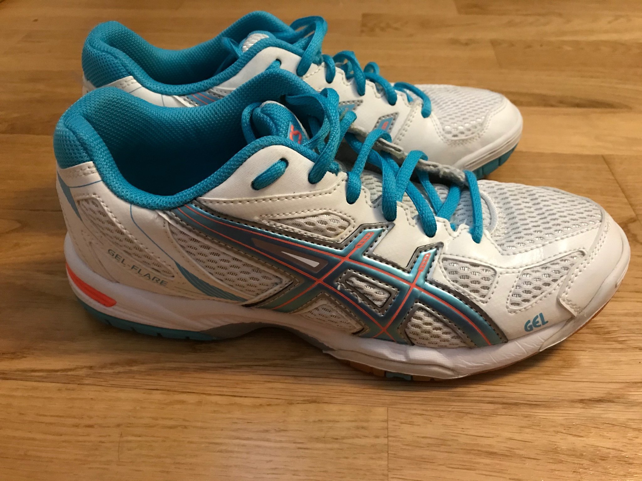 asics 36 views