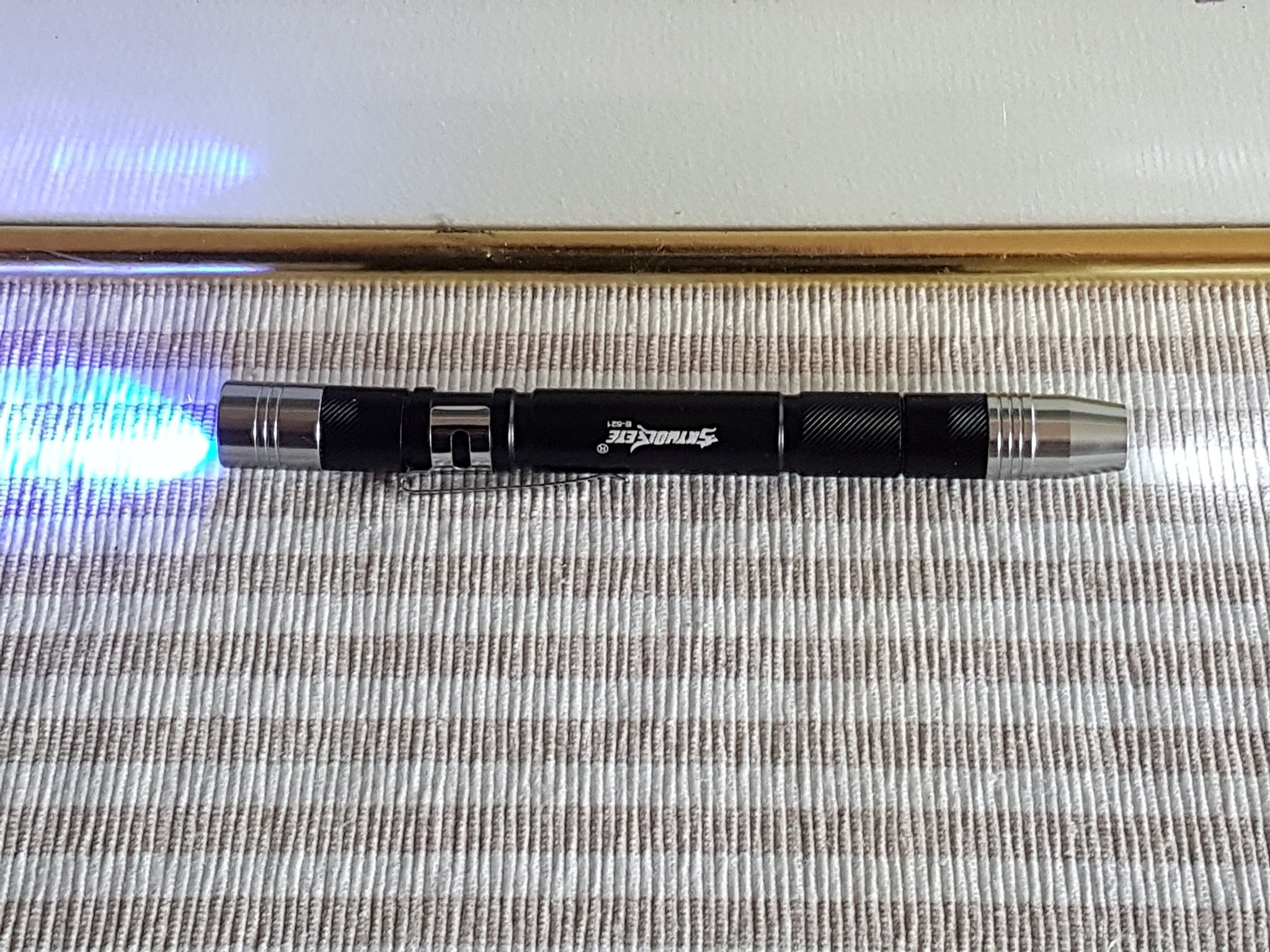 NYA 4 ST. LED PENLIGHT PENNLAMPA XPE Q5 LED FIC.. Köp på Tradera