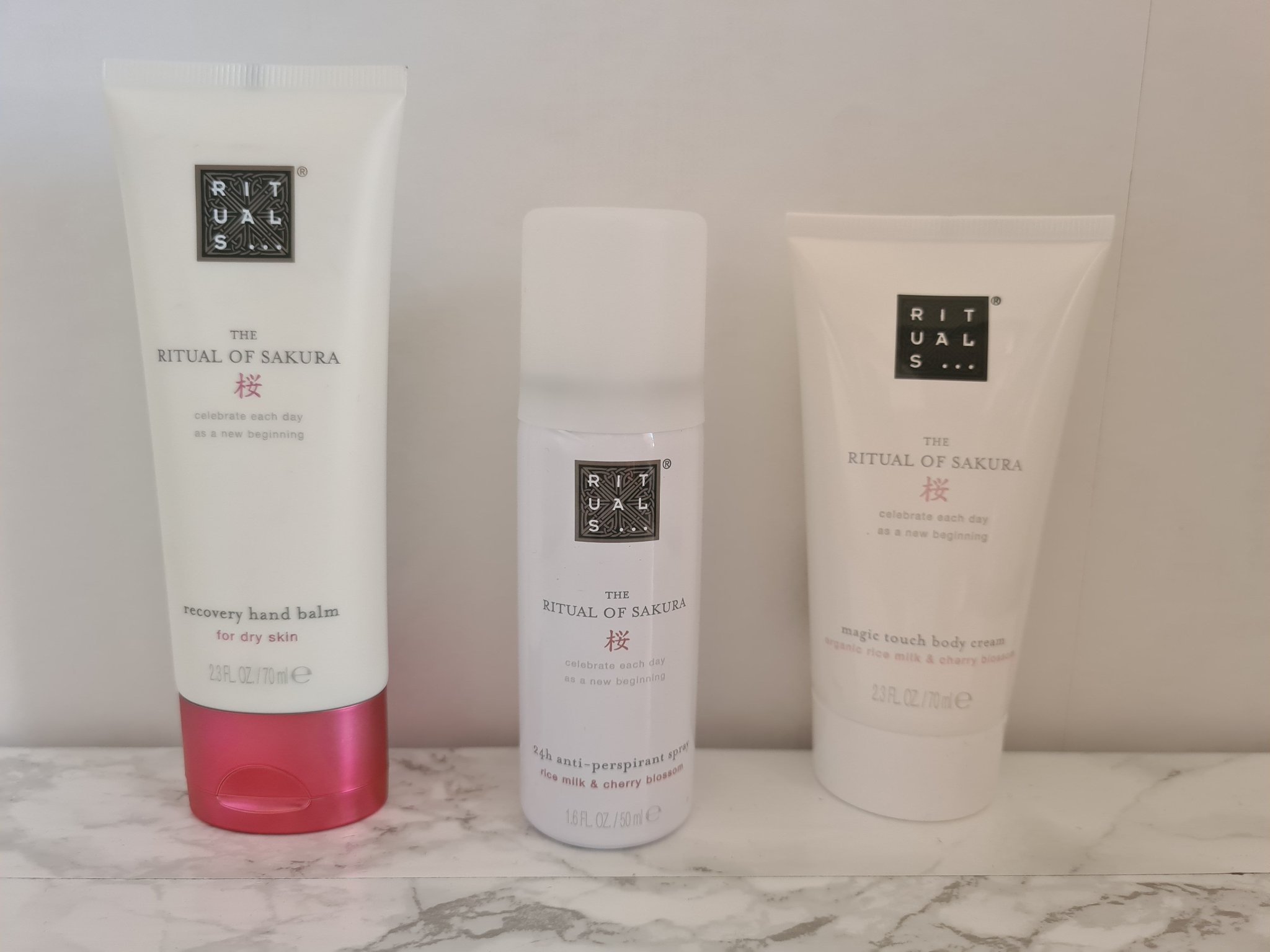 Rituals paket, Sakura. Handkräm, deo, body lotion (405794021) ᐈ Köp på Tradera