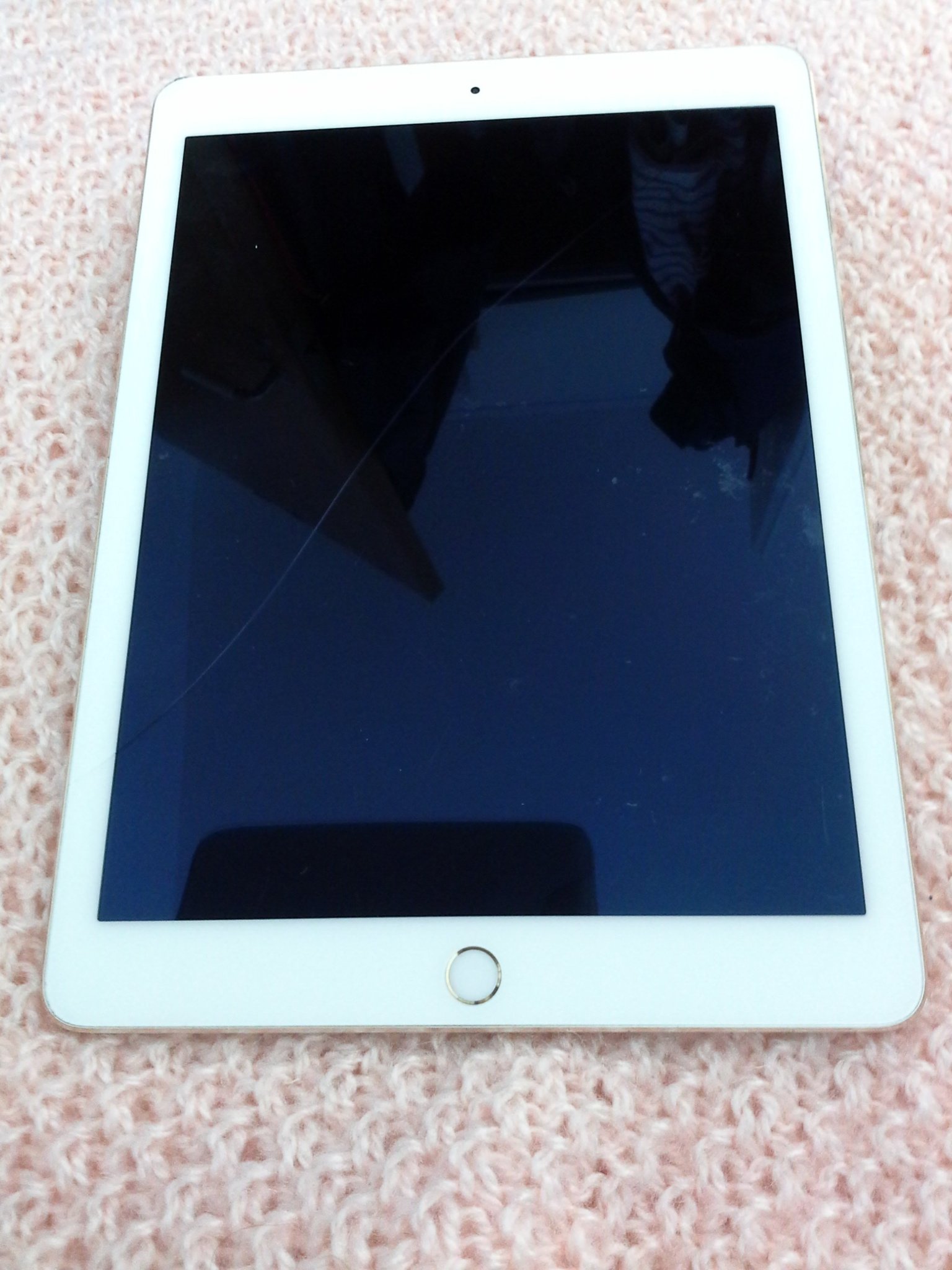 Ipad air2 (9,7 tum) model A1566 (401756166) ᐈ Köp på Tradera
