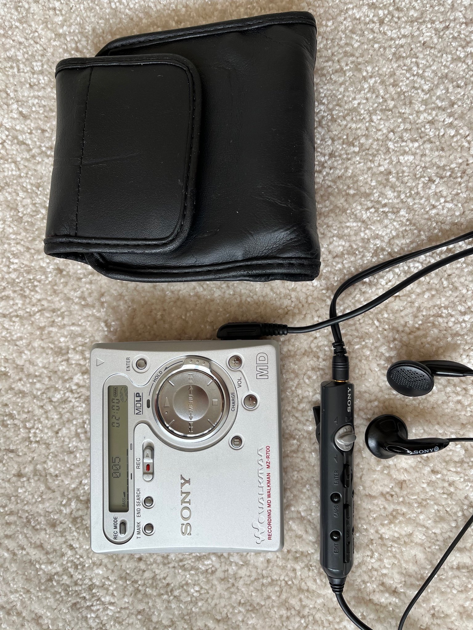 SONY minidisc Walkman Köp på Tradera (587023987)