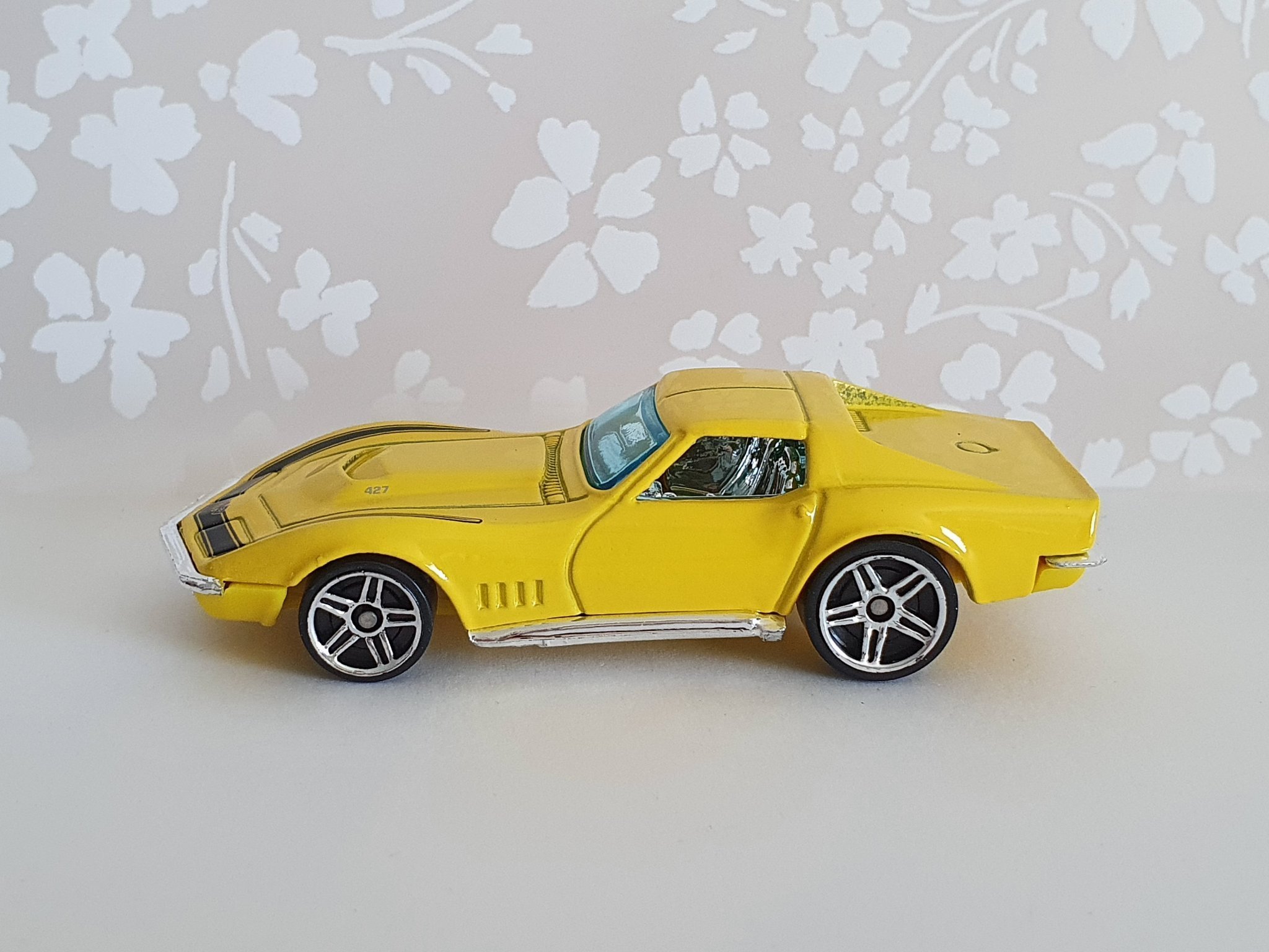 Chevrolet corvette hot wheels