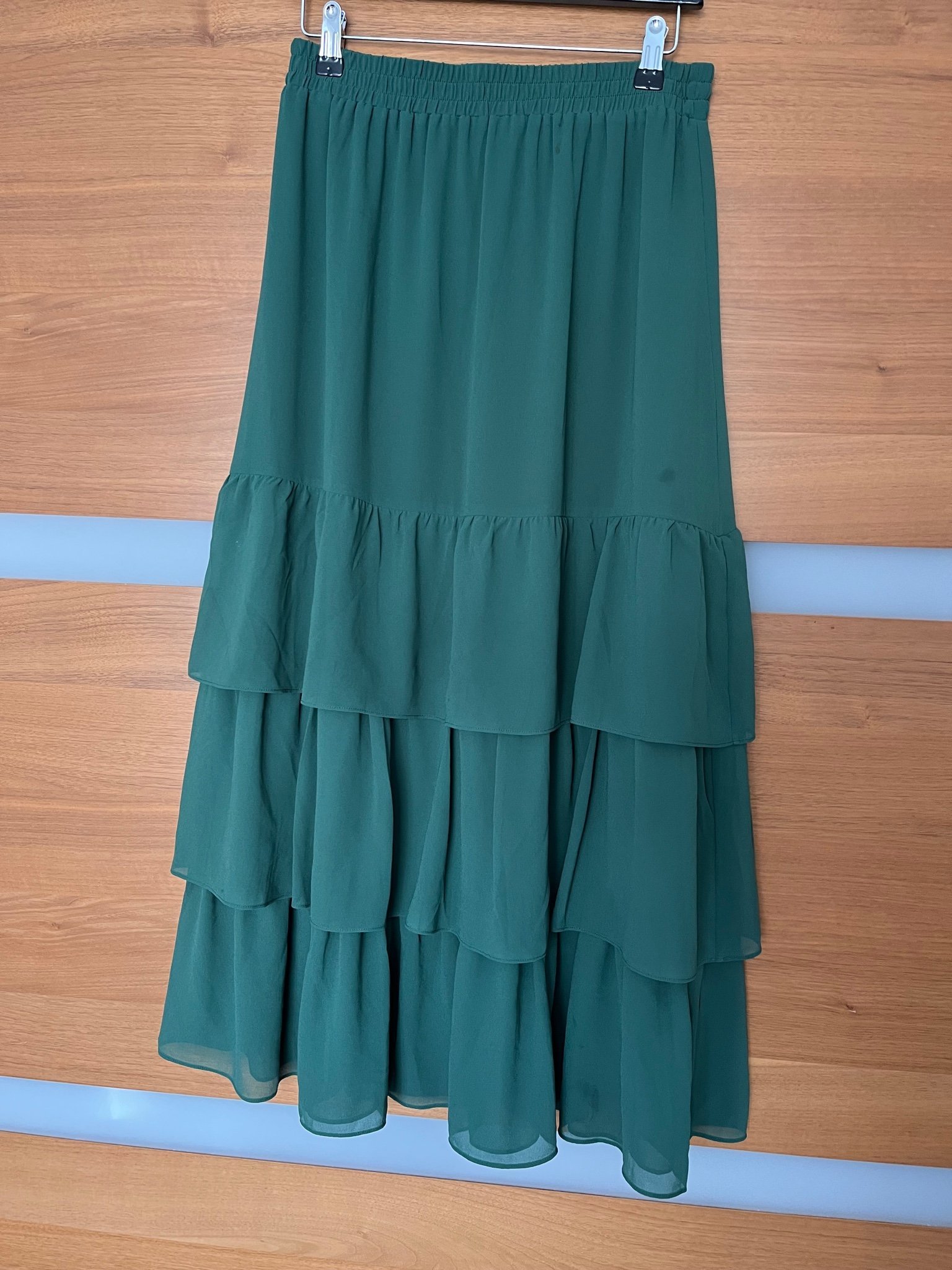 JUST grön kjol, storlek M