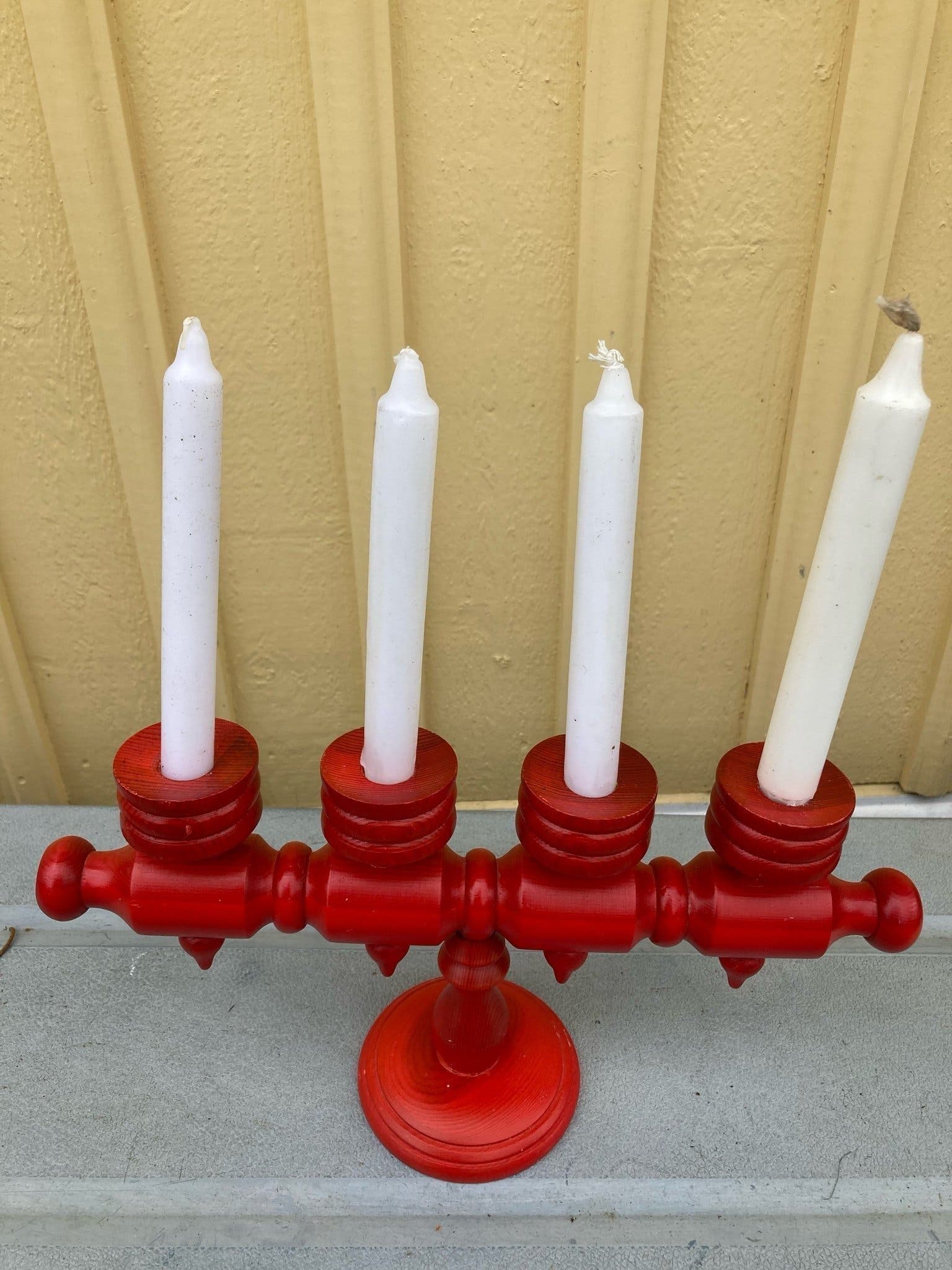Röd adventsljusstake träljusstake advent Sweden.. | Köp på Tradera ...