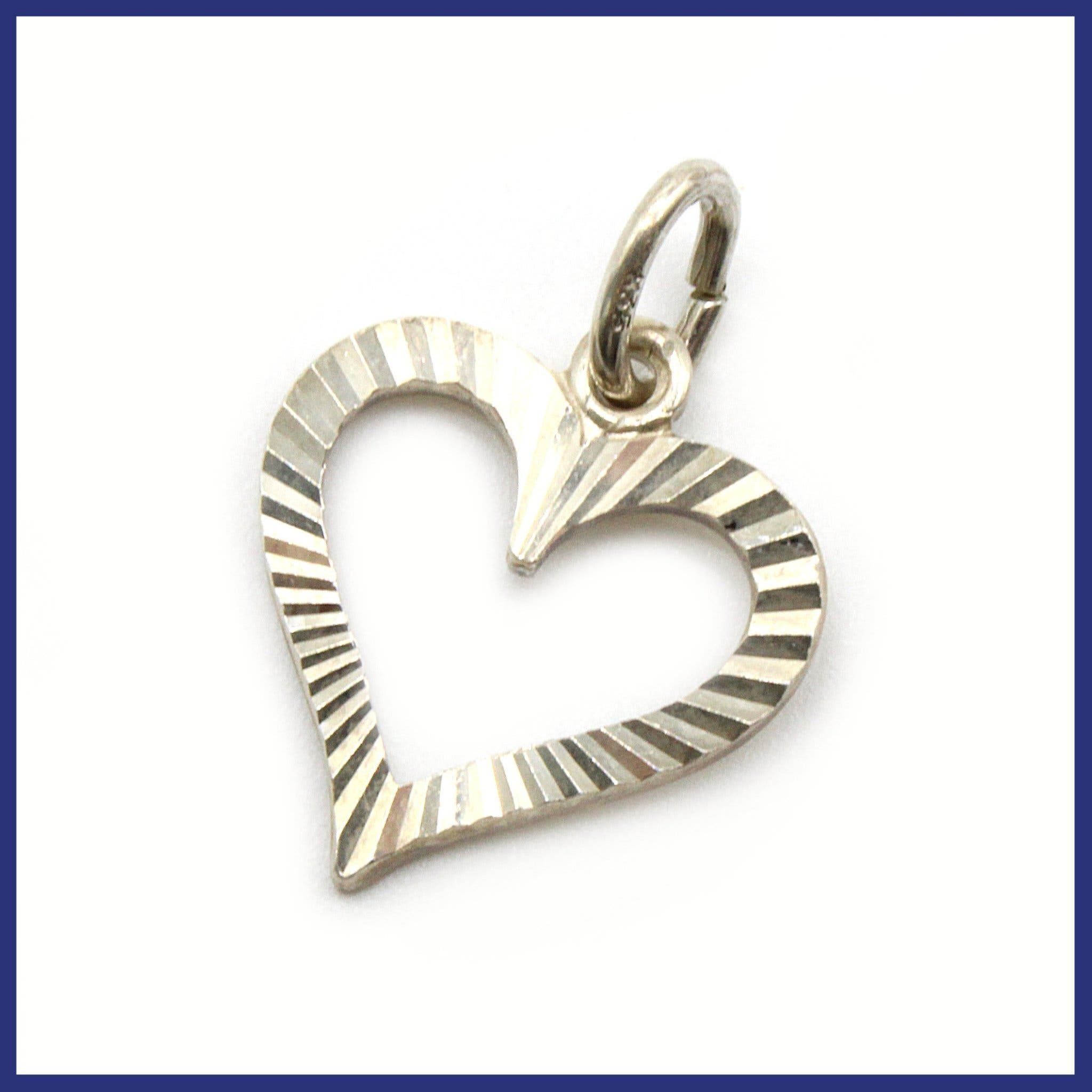 Hänge, 835 silver, hjärta (vikt 0,9g)