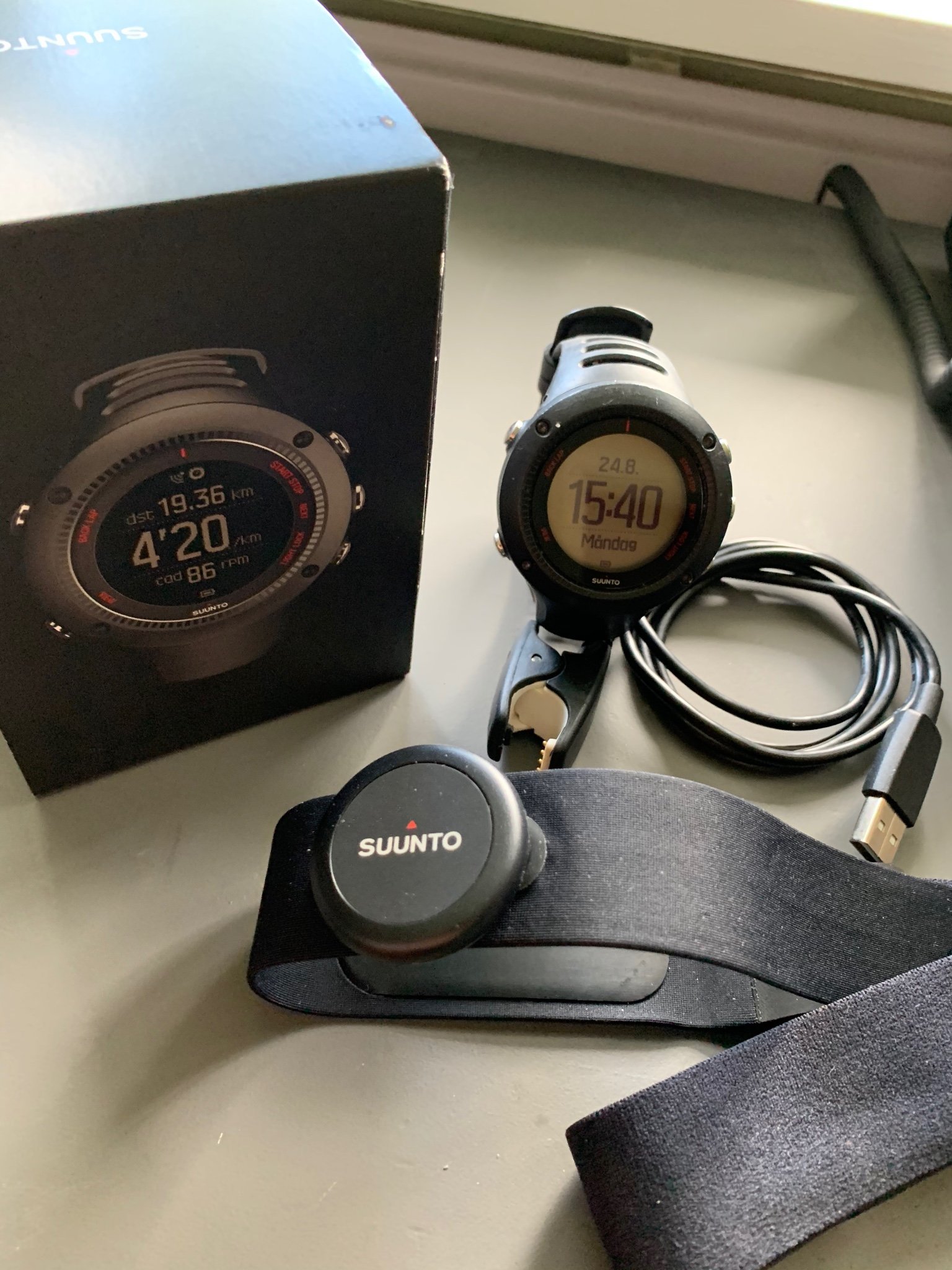 ambit3 run black hr