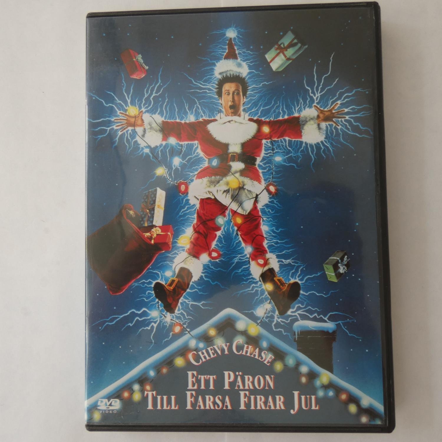 ETT PÄRON TILL FARSA FIRAR JUL CHEVY CHASE (1.. Köp på Tradera