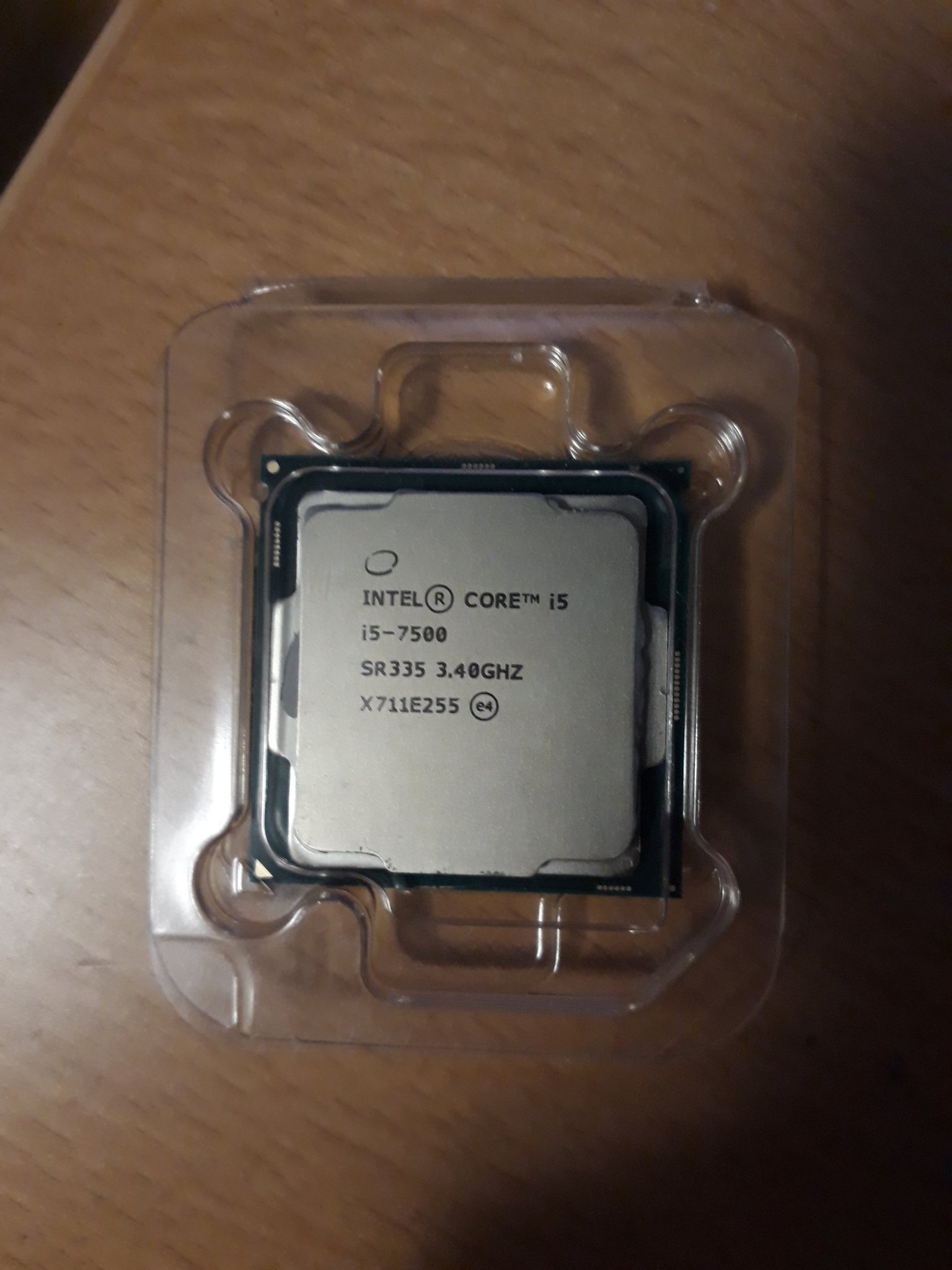Se produkter som liknar Intel core i5-7500 3.40 GHZ p.. på Tradera ...