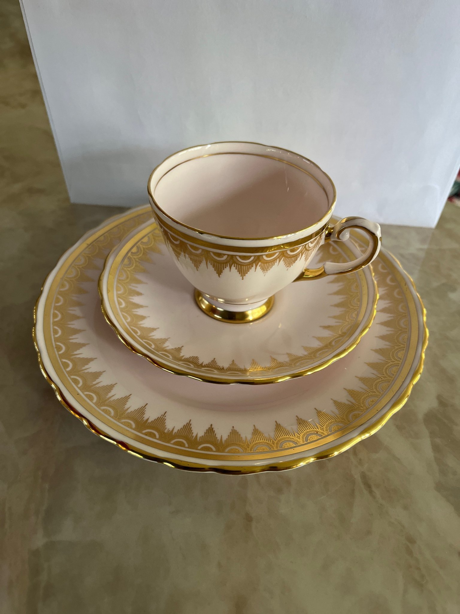 Engelsk porslin, Tuscan, fine bone china, kaffekopp med assietter