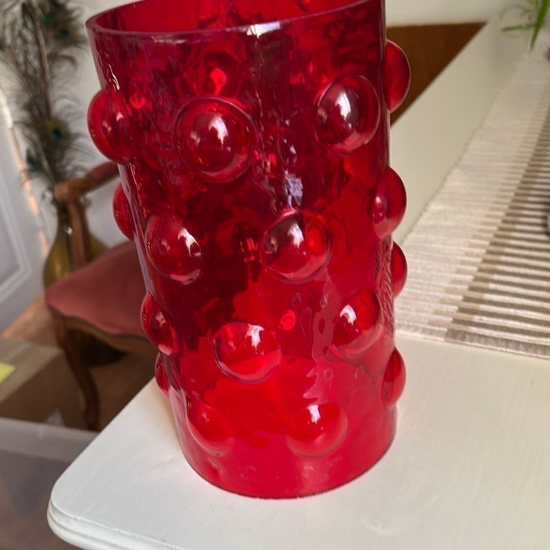Röd ”cylinder” utan botten i glas | Köp på Tradera (707995892)