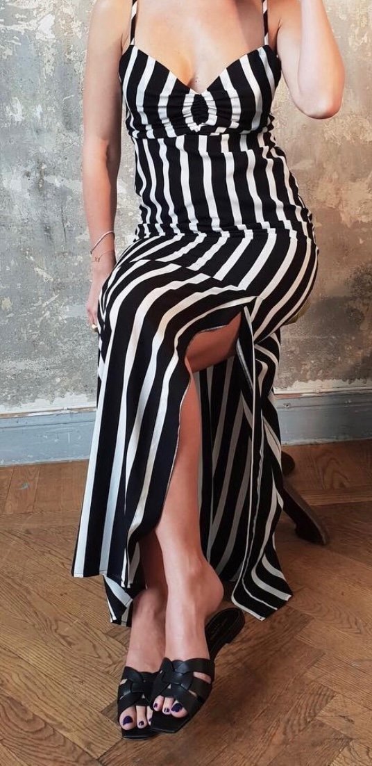 Se produkter som liknar Daisy Grace Palma maxidress s.. på Tradera (602935908)