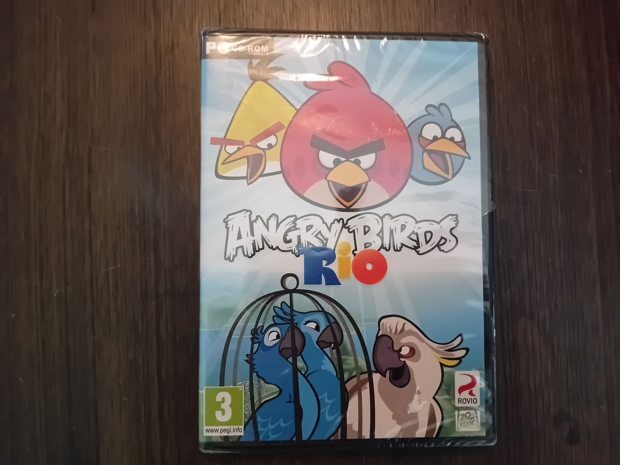 Angry Bird Rio PC Inplastat | Köp från VTS på Tradera (698447536)