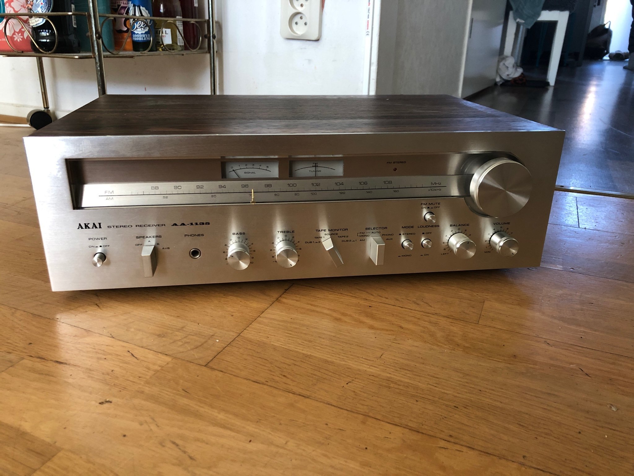 Akai AA1135 AM/FM Stereo Receiver (1979 (392939751) ᐈ Köp på Tradera