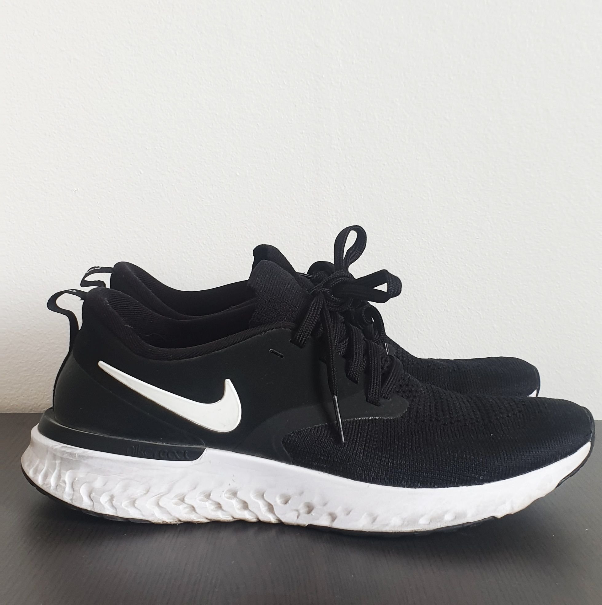 nike react flyknit dam