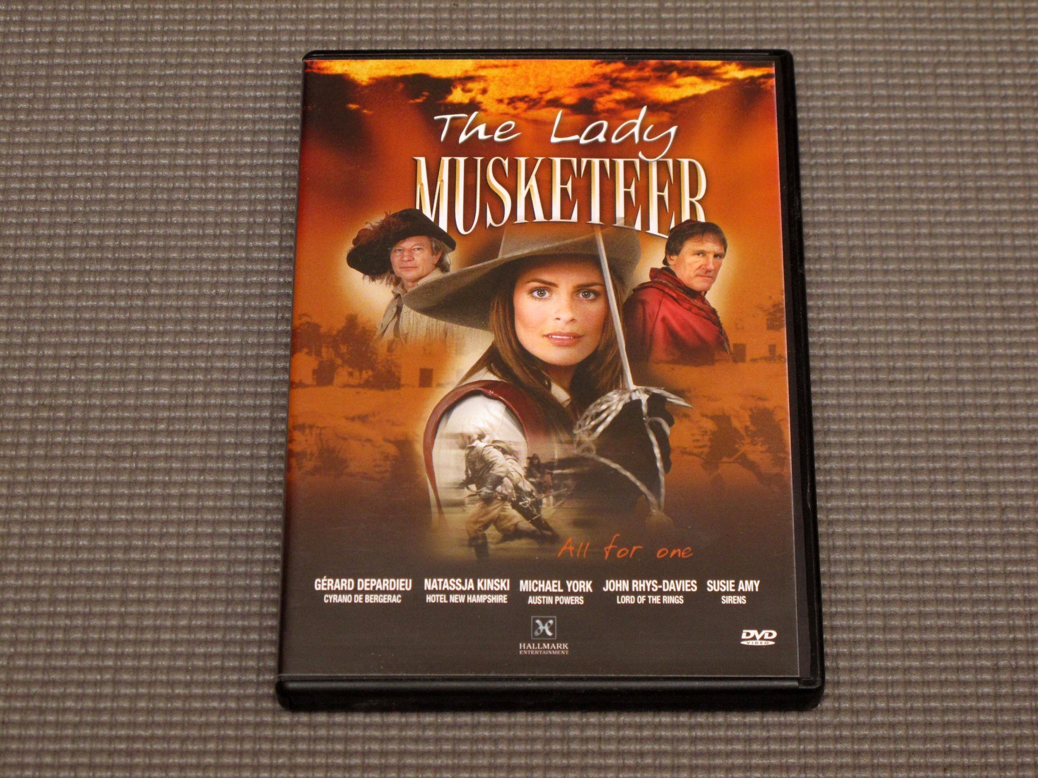 the Lady Musketeer / La Femme Musketeer (Gerard.. (406312668) ᐈ Köp på