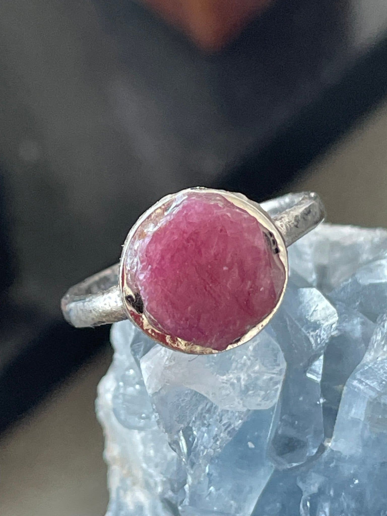 ÄKTA STERLING SILVER 925 NATURLIG RUBIN RING HA.. | Köp på Tradera ...