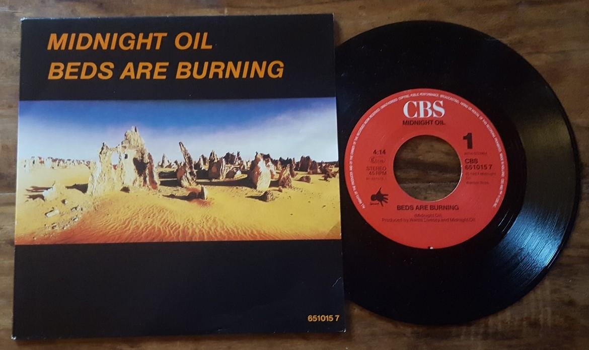 Midnight Oil / Beds Are Burni.. (415865523) ᐈ DharmaUnderground på Tradera