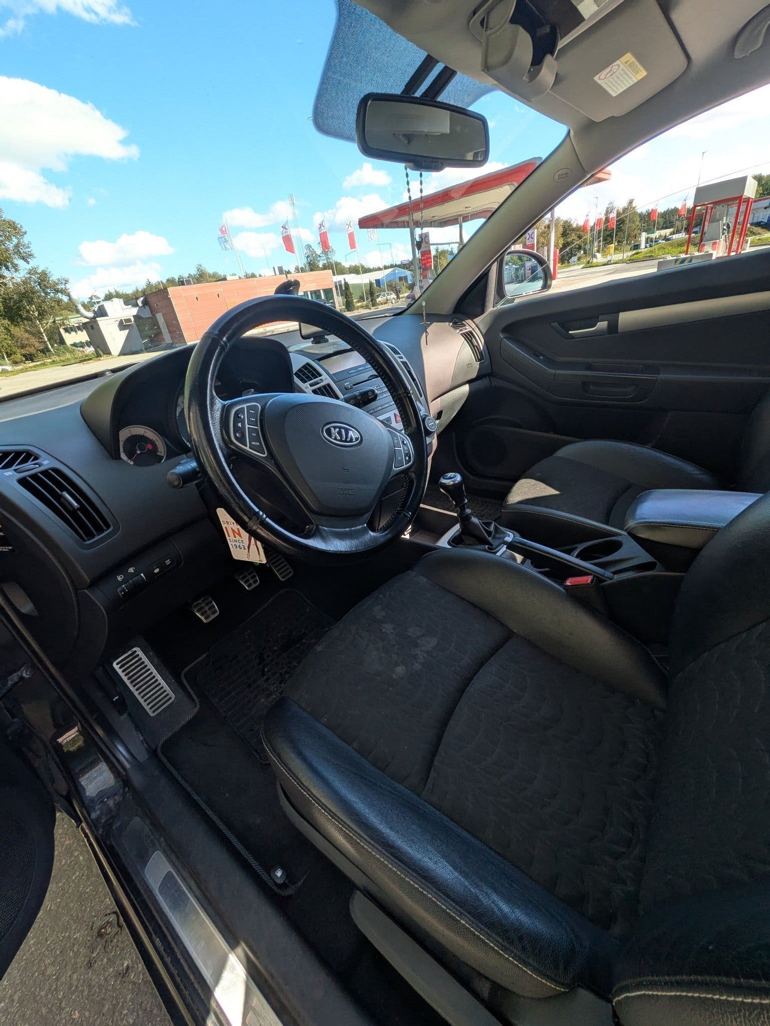 Kia pro_cee'd 2.0 CRDi Manual, 140hp, 2008