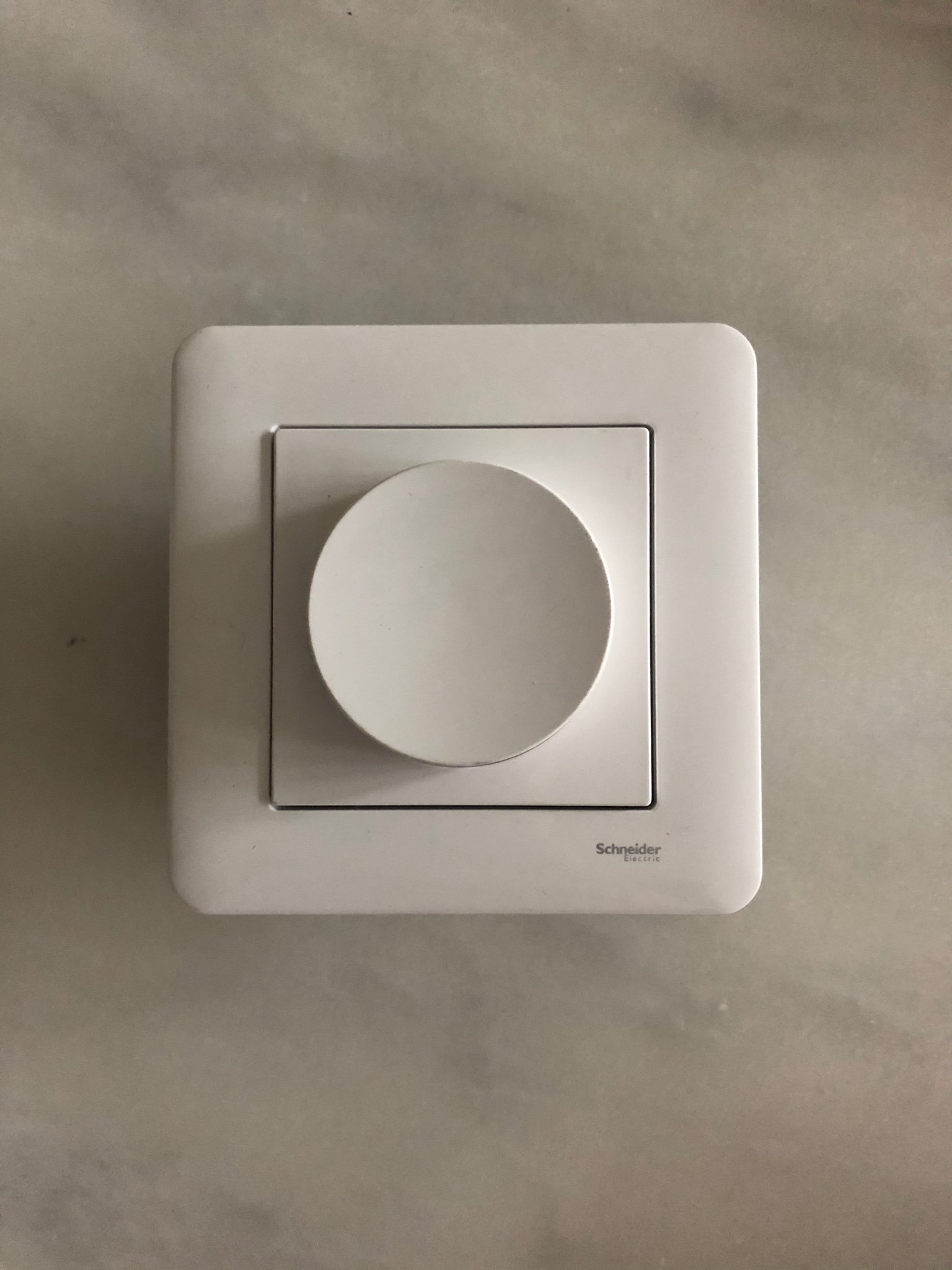 Schneider Exxact Dimmer 315W (391411365) ᐈ Köp på Tradera