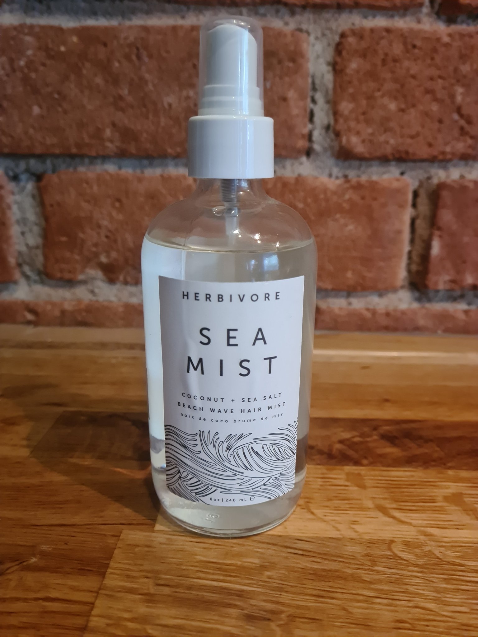 Se produkter som liknar Herbivore Sea Mist på Tradera (586023076)