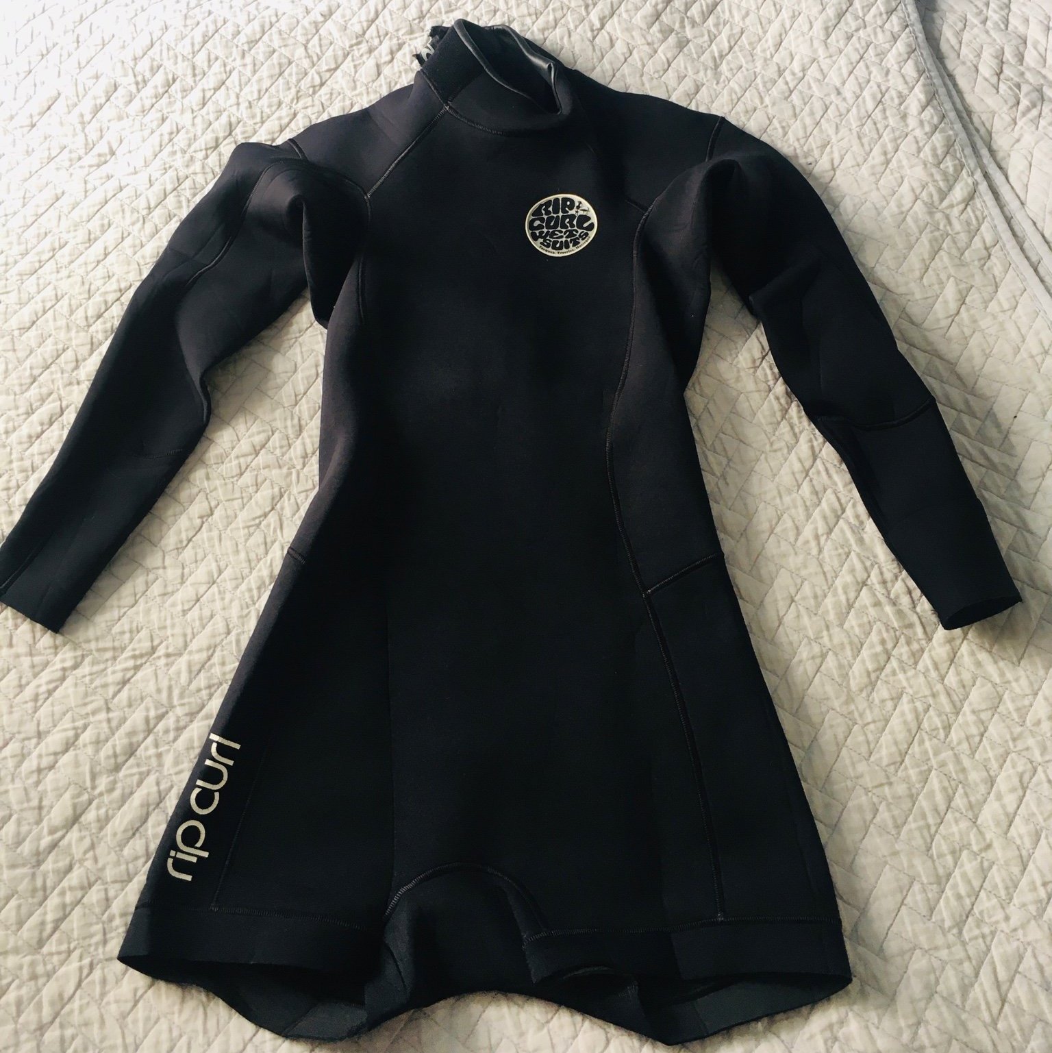 Rip Curl 2mm Svart Springsuit / Wetsuit / Kort .. Köp på Tradera