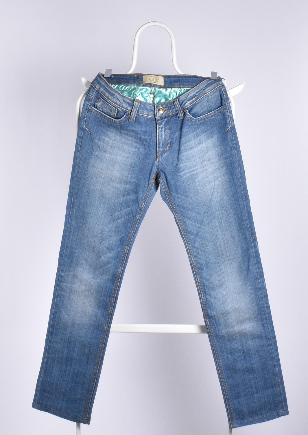 Se produkter som liknar Alviero Martini, Jeans, blå, .. på Tradera