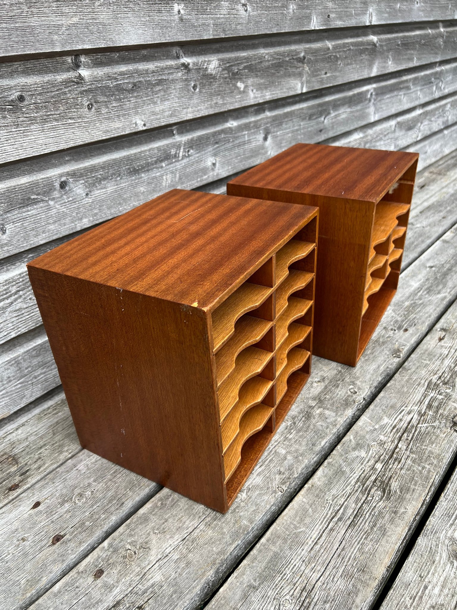 Se produkter som liknar 2 st fina lådor med förvaring.. på Tradera