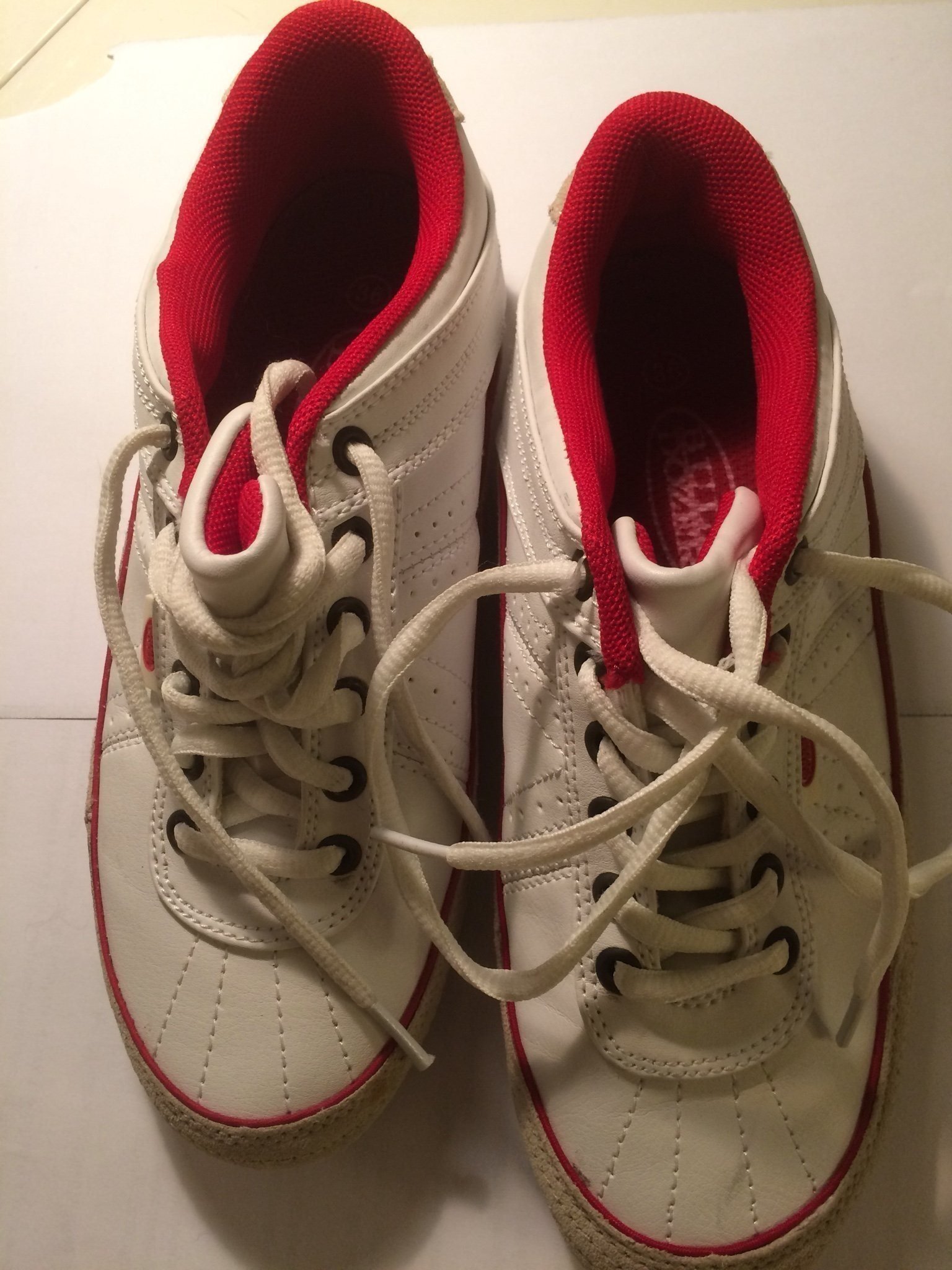 Skor Stl 36,Bull dozer nypris 350kr i fint ski.. (359010939 Skor Stl 36,Bull dozer nypris 350kr i fint ski.. (359010939