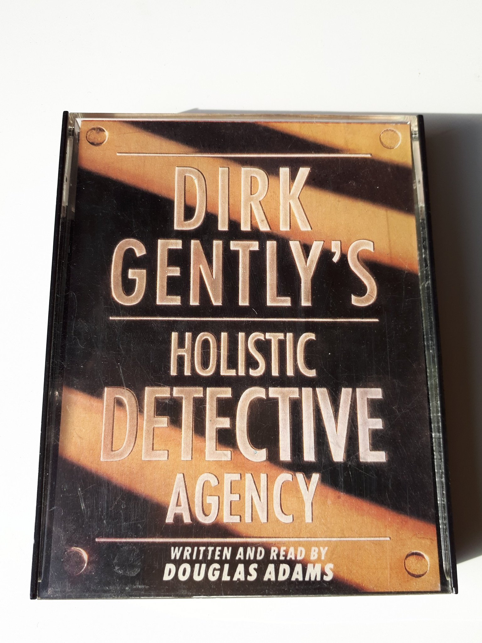 Dirk Gently's Holistic Detective Agency Douglas Adams Douglas Adams, Dirk Gently's Holistic Detective.. (410123379) ᐈ Köp på