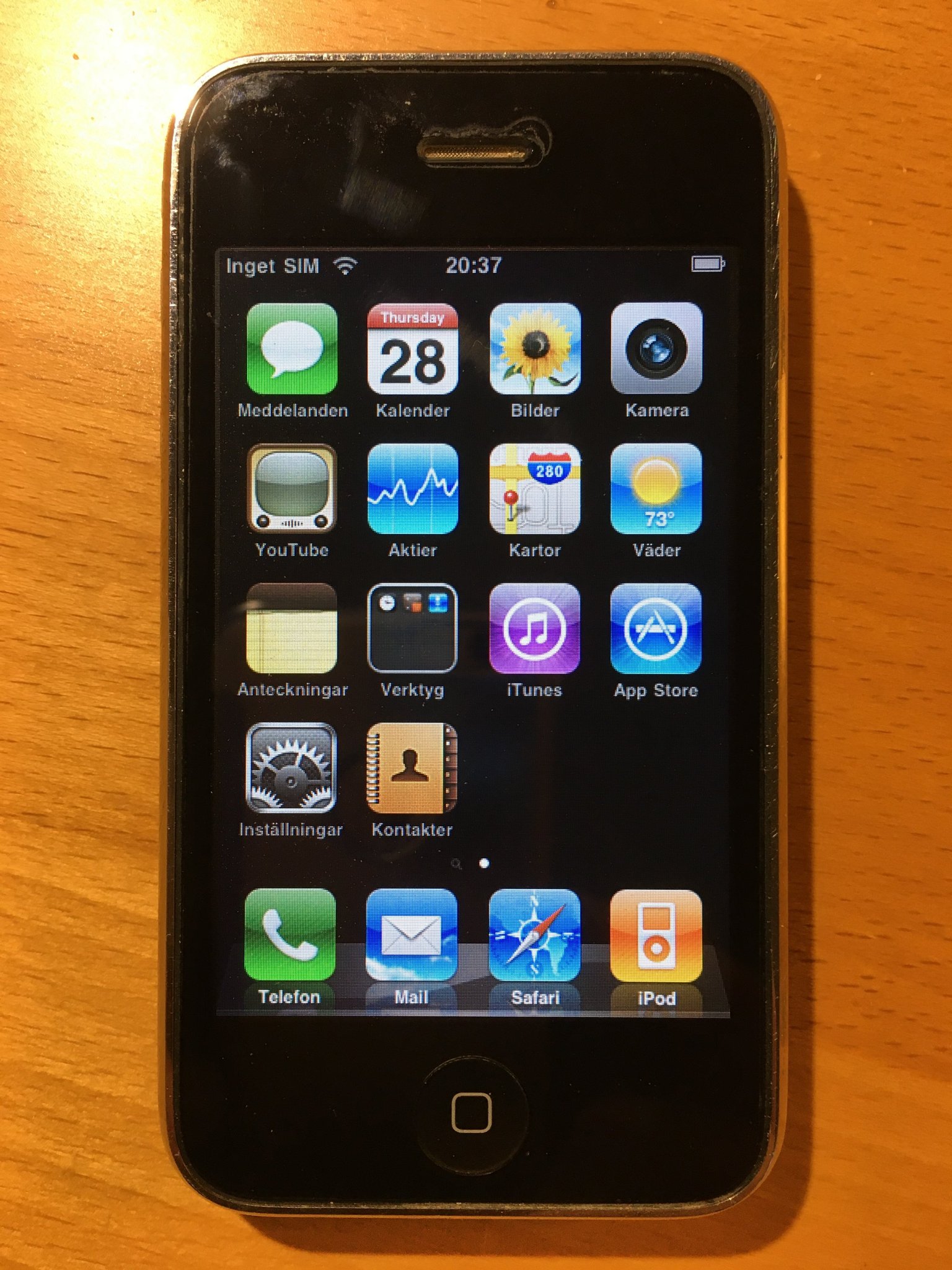 iPhone 3G.model A1241, 16 GB. Låst. (401405899) ᐈ Köp på Tradera