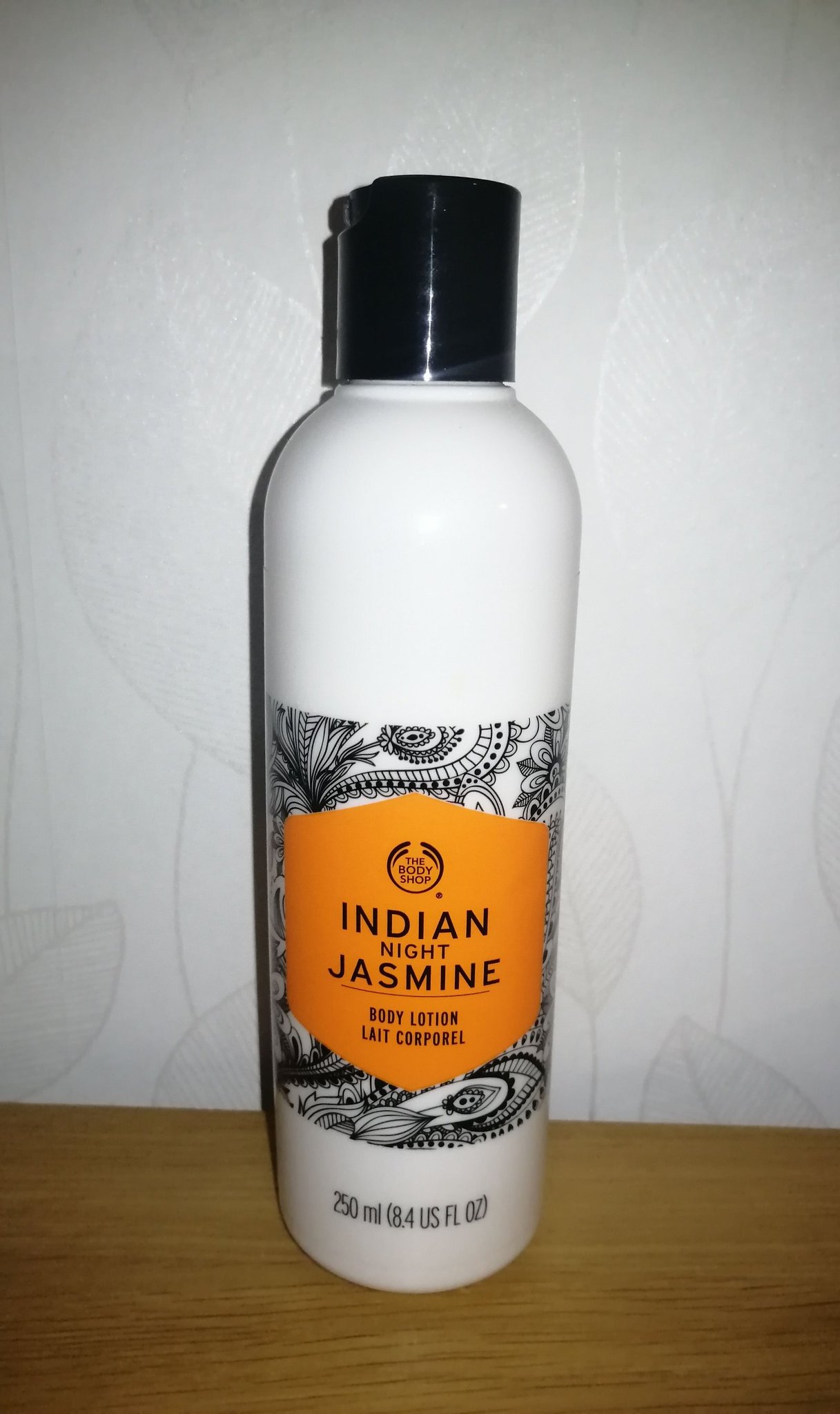 The Body Shop Indian Night Jasmine Body Lotion Köp på Tradera (610464022)
