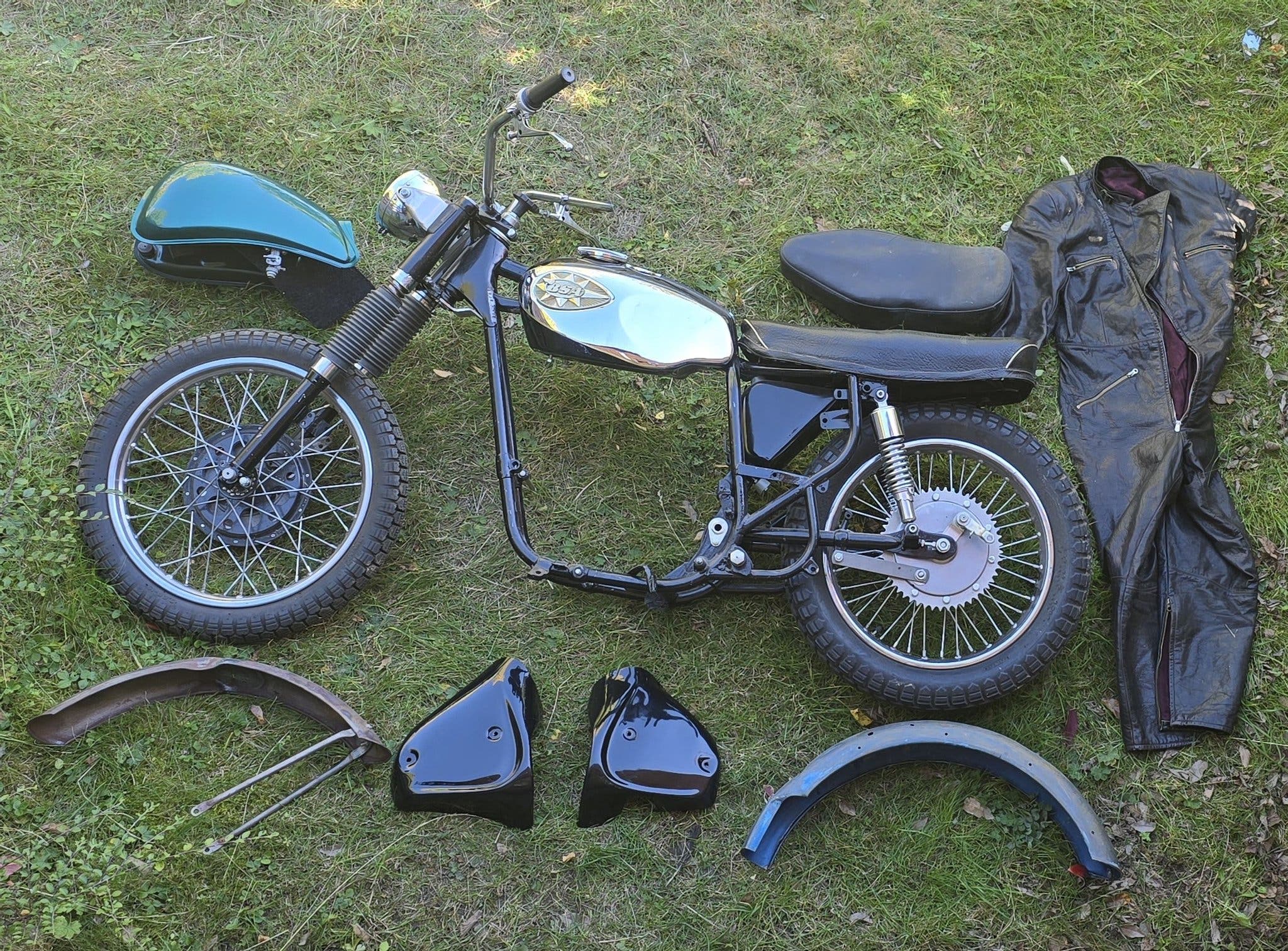 BSA Rocket Gold Star Motorrad zu verkaufen
