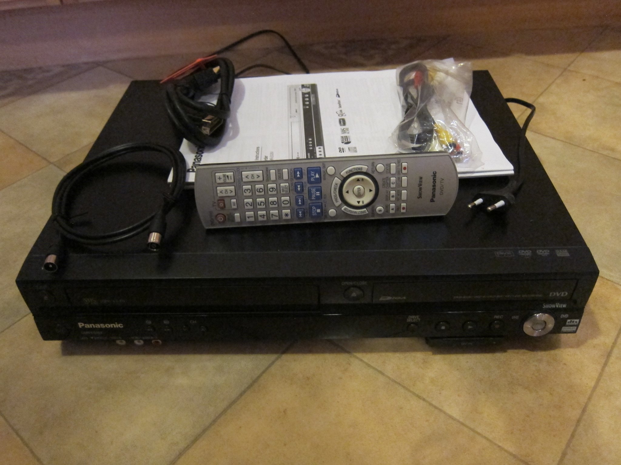 Panasonic dmr-ES35v, överför VHS till DVD, fjär.. (403836027) ᐈ Köp på