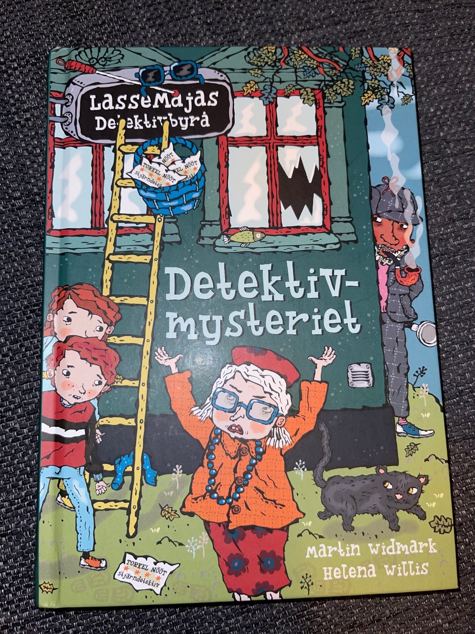 Detektivmysteriet LasseMajas detektivbyrå fint .. Köp på Tradera